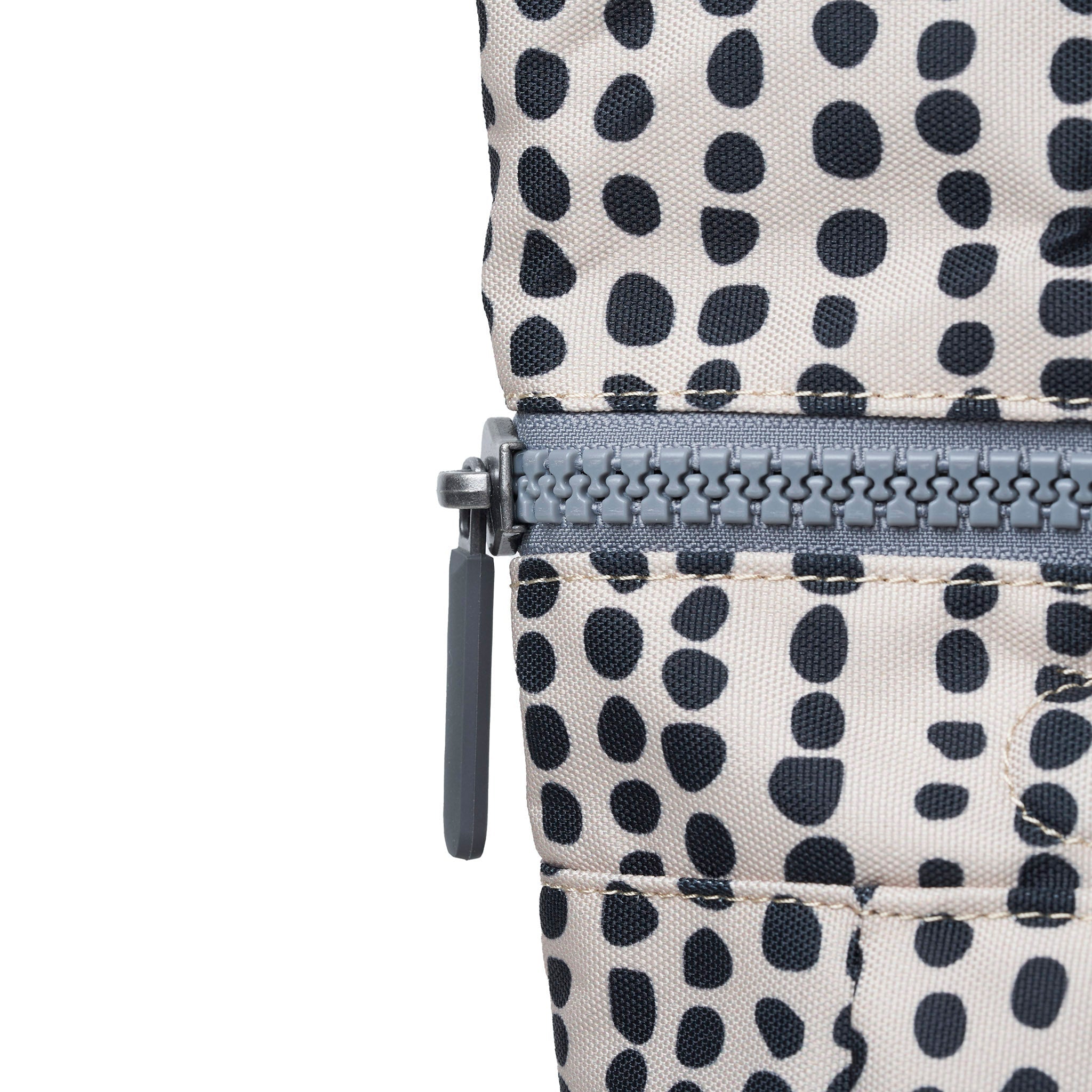 ROKA London - Canfield M rolltop-ryggsäck #Färg_Linear_Dot