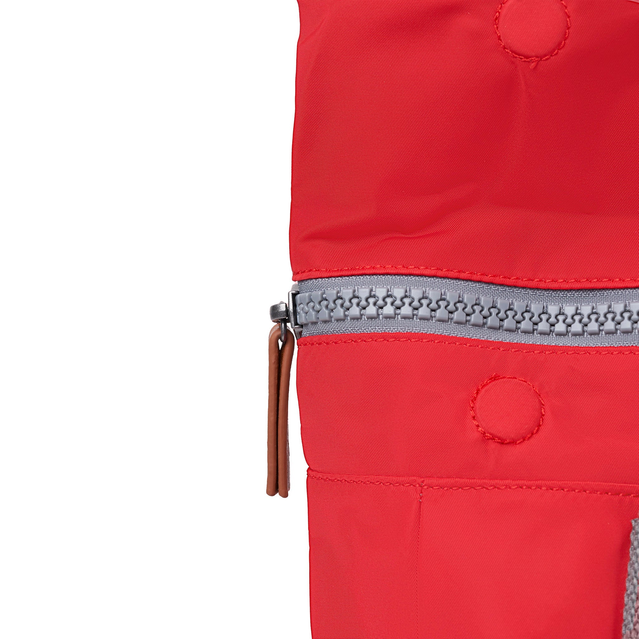 ROKA London - Canfield S rolltop-ryggsäck #Färg_Chilli_Oil