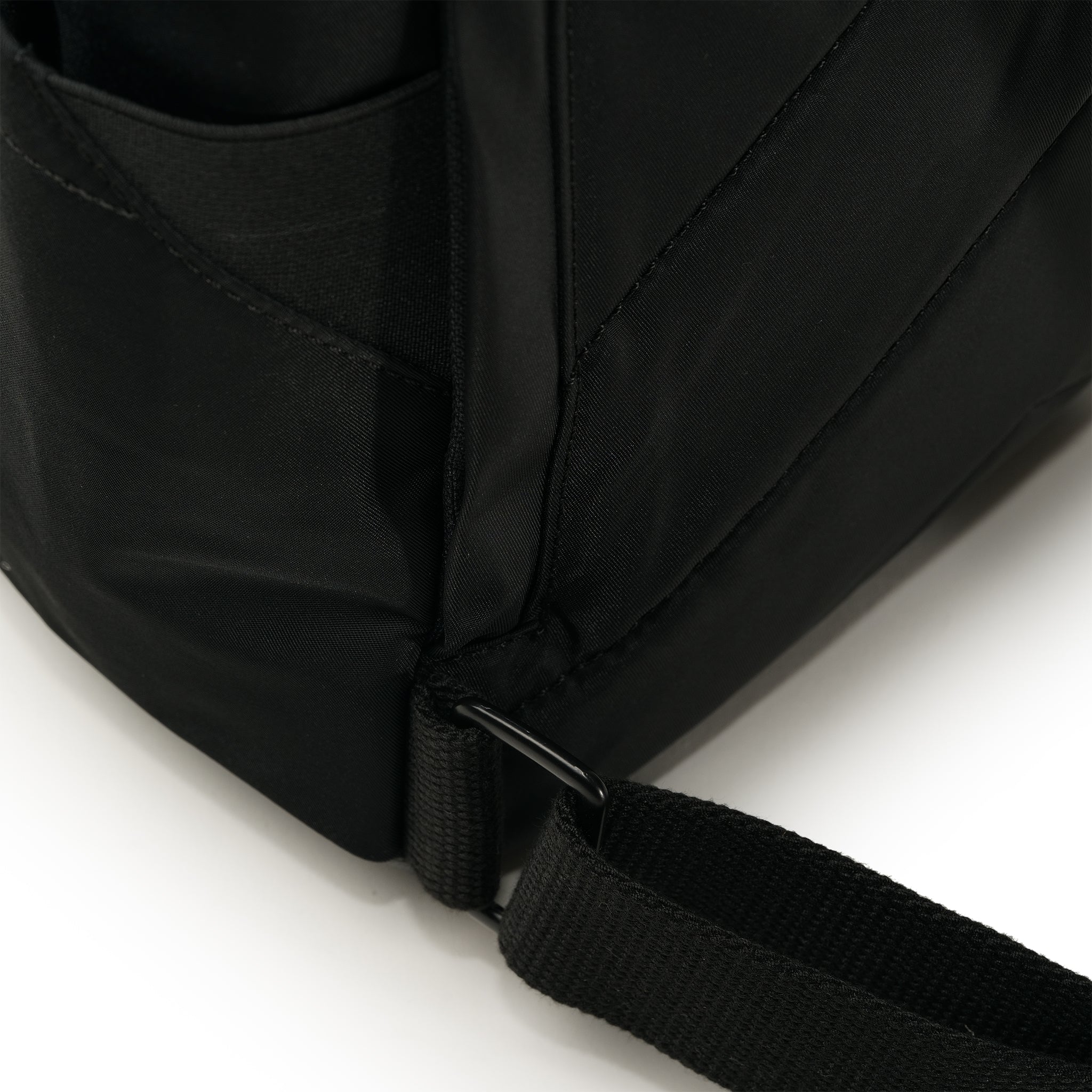 ROKA London - Canfield M ryggsäck Creative Waste #Färg_Black/Seaport