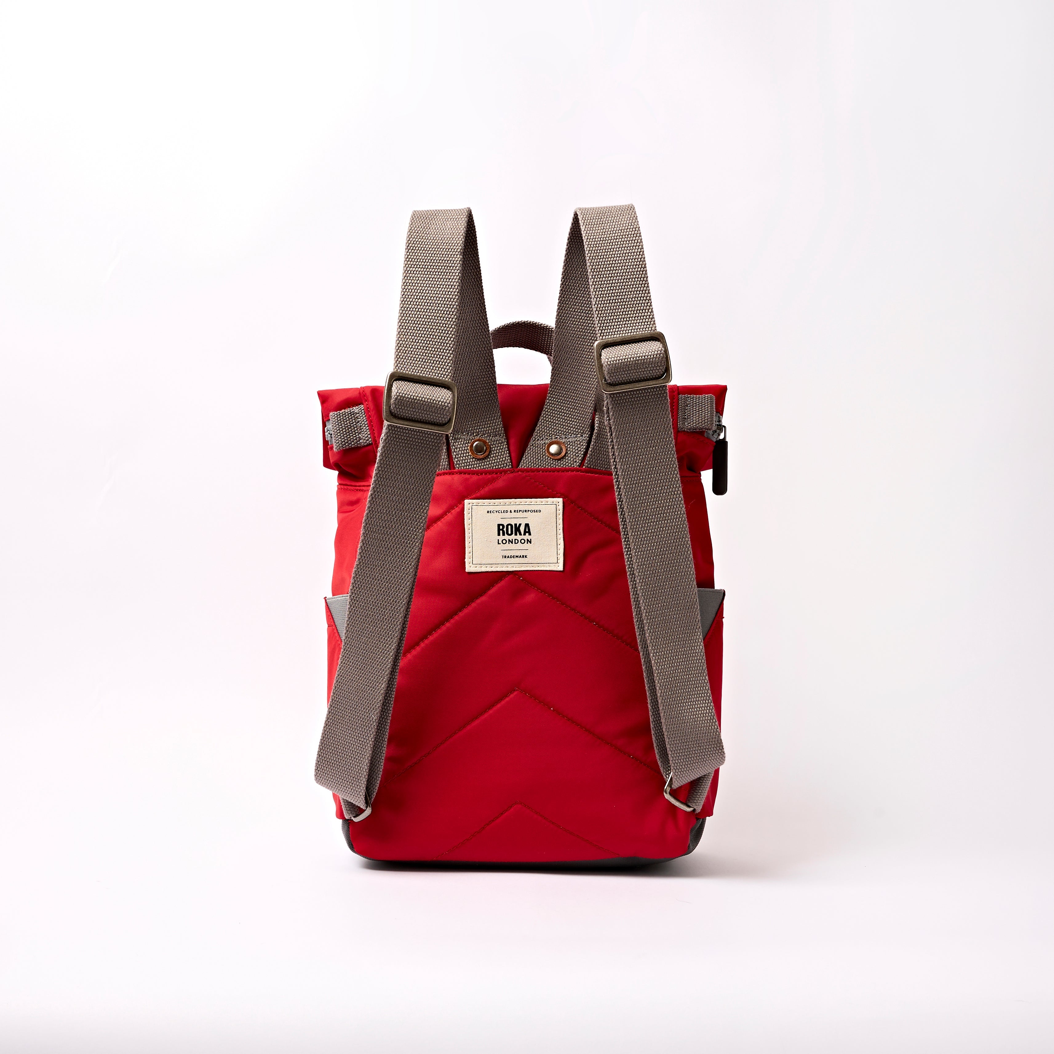ROKA London - Canfield S rolltop-ryggsäck #Färg_Cranberry_Stripe
