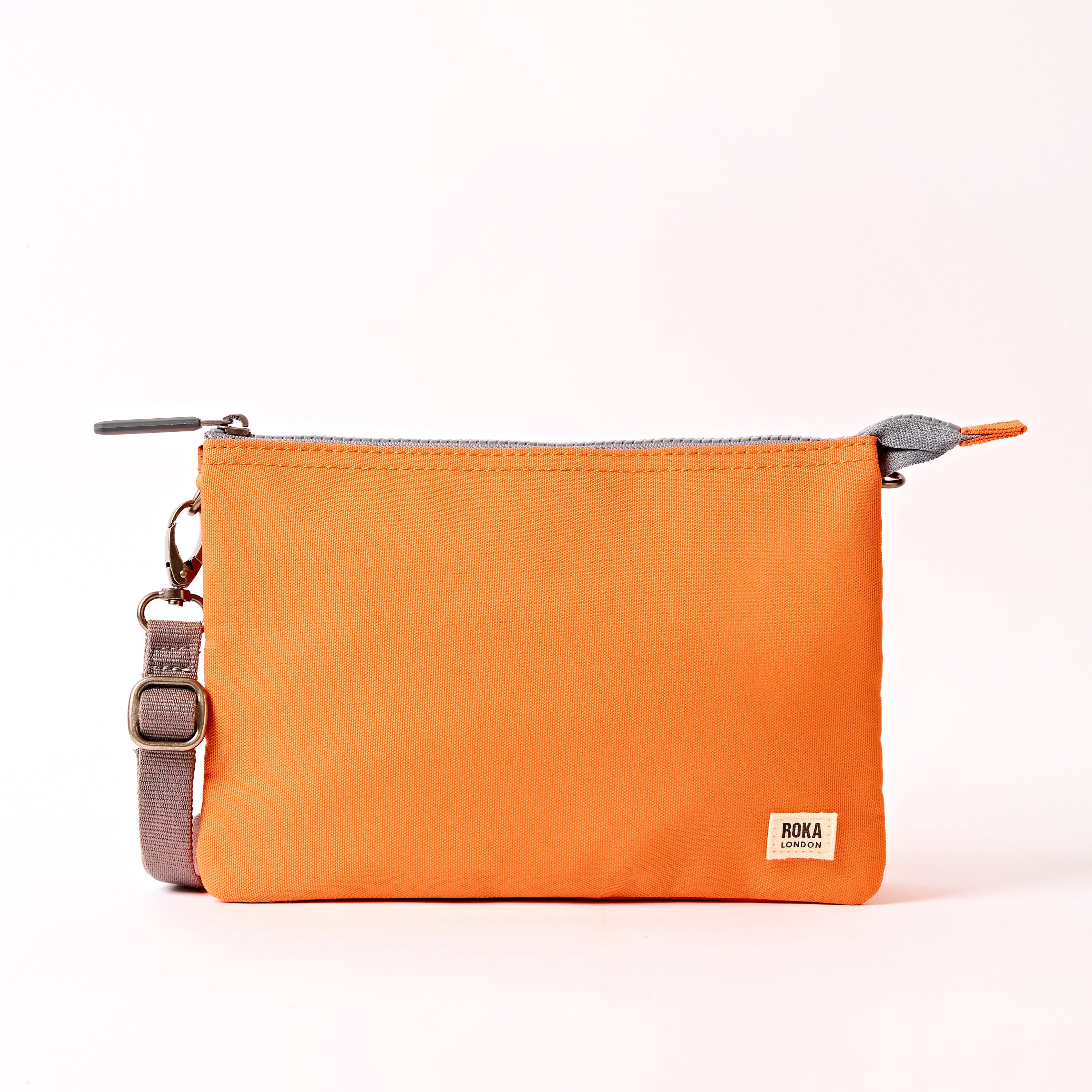 ROKA London - Carnaby XL XL Carnaby crossbody-väska #Färg_Jaffa_Orange