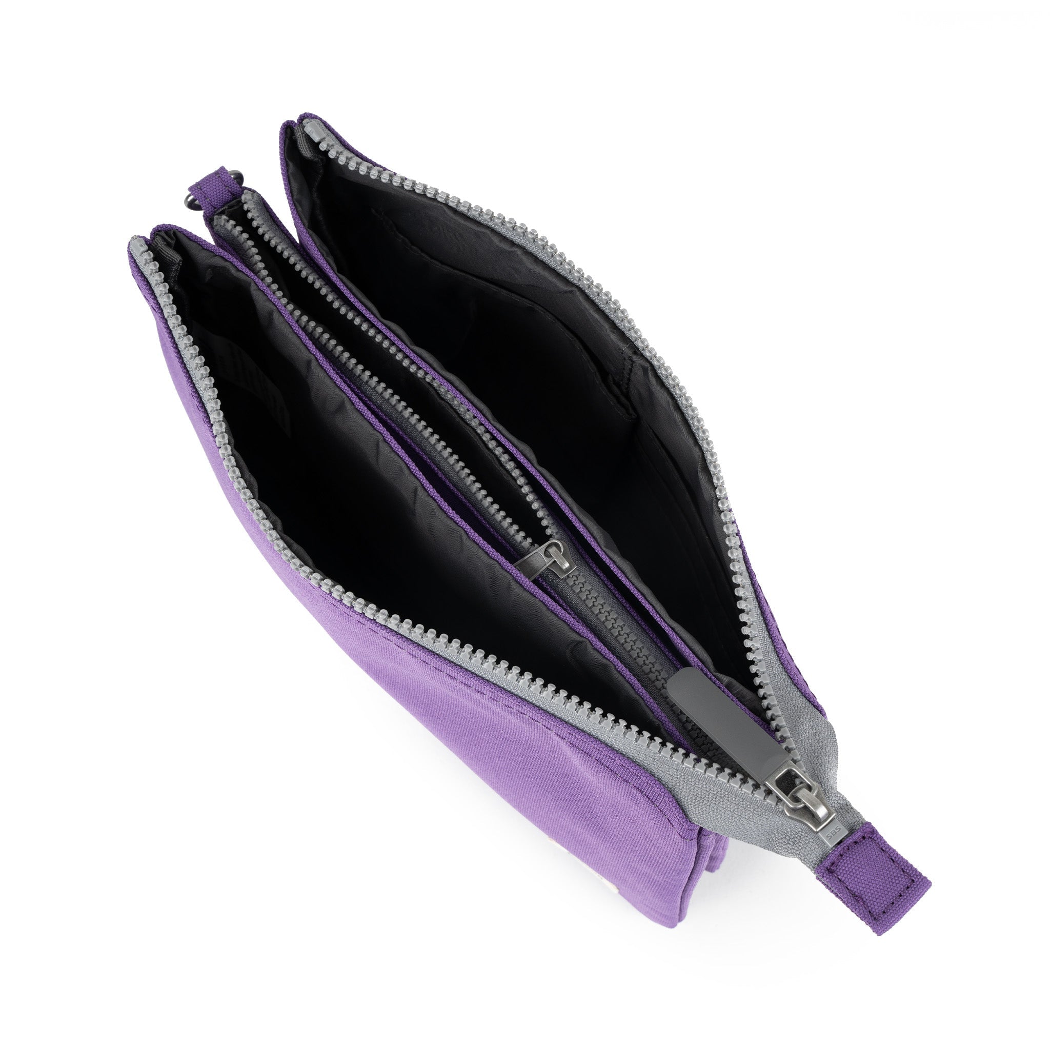 ROKA London - Carnaby XL XL Carnaby crossbody-väska #Färg_Imperial_Purple