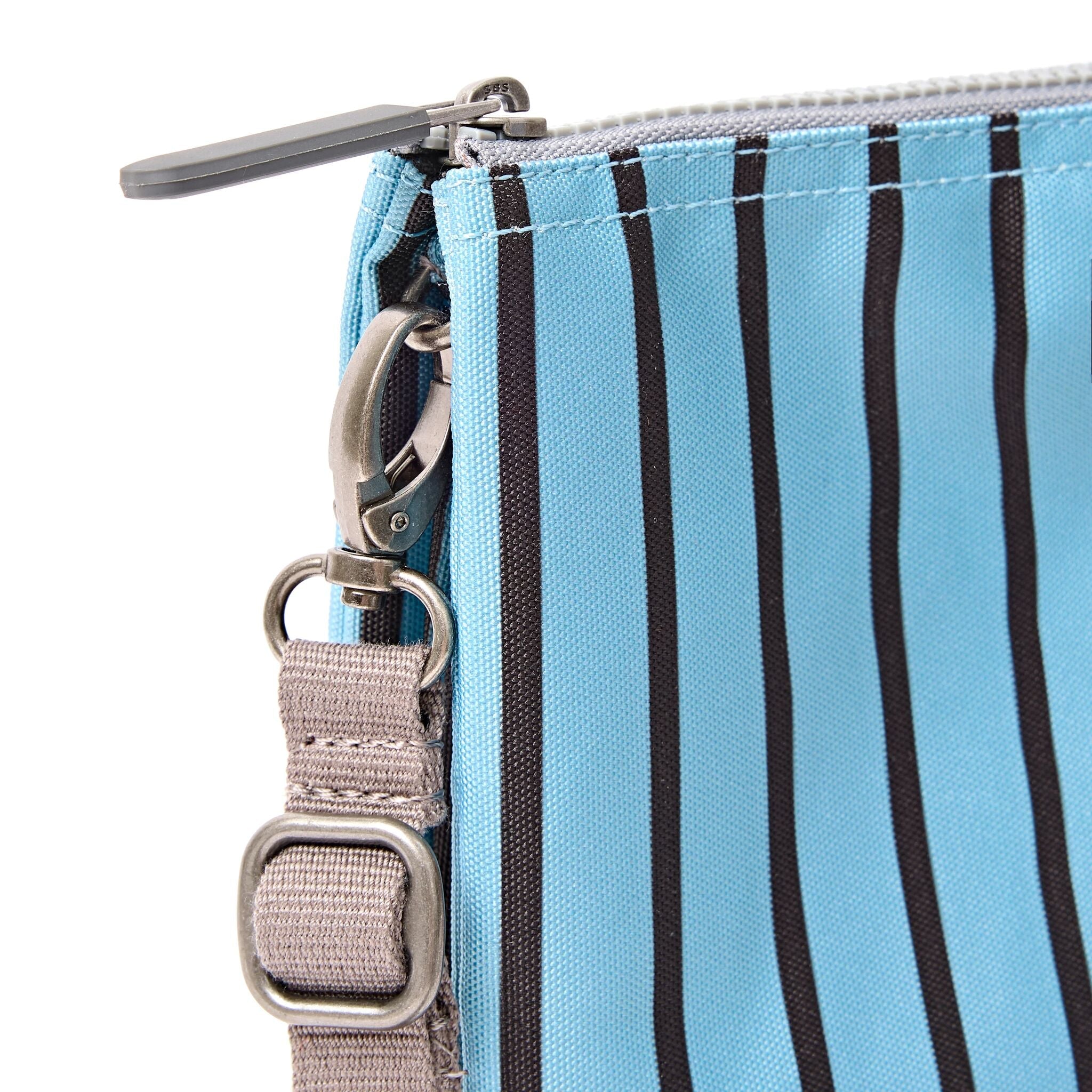 ROKA London - Carnaby XL XL Carnaby crossbody-väska #Färg_Blue_Stripe