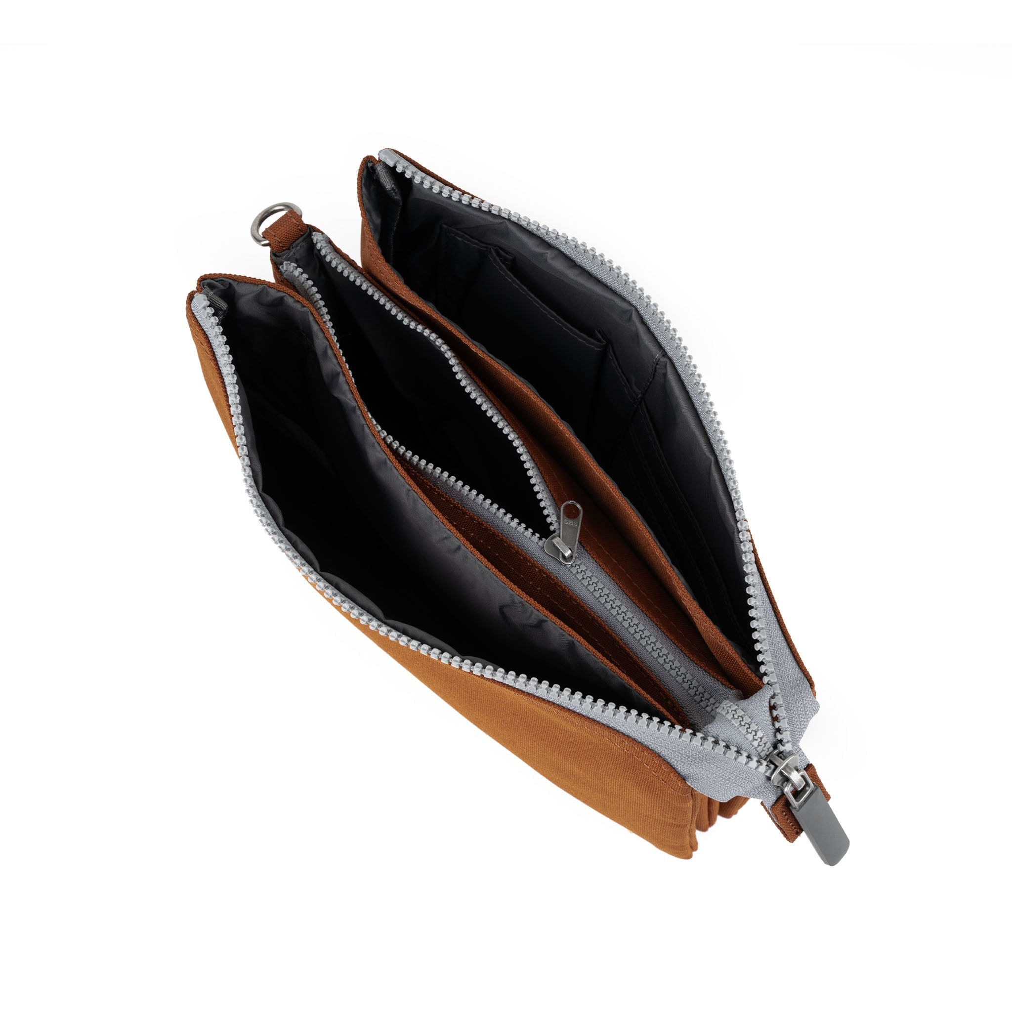 ROKA London - Carnaby XL XL Carnaby crossbody-väska #Färg_Bran