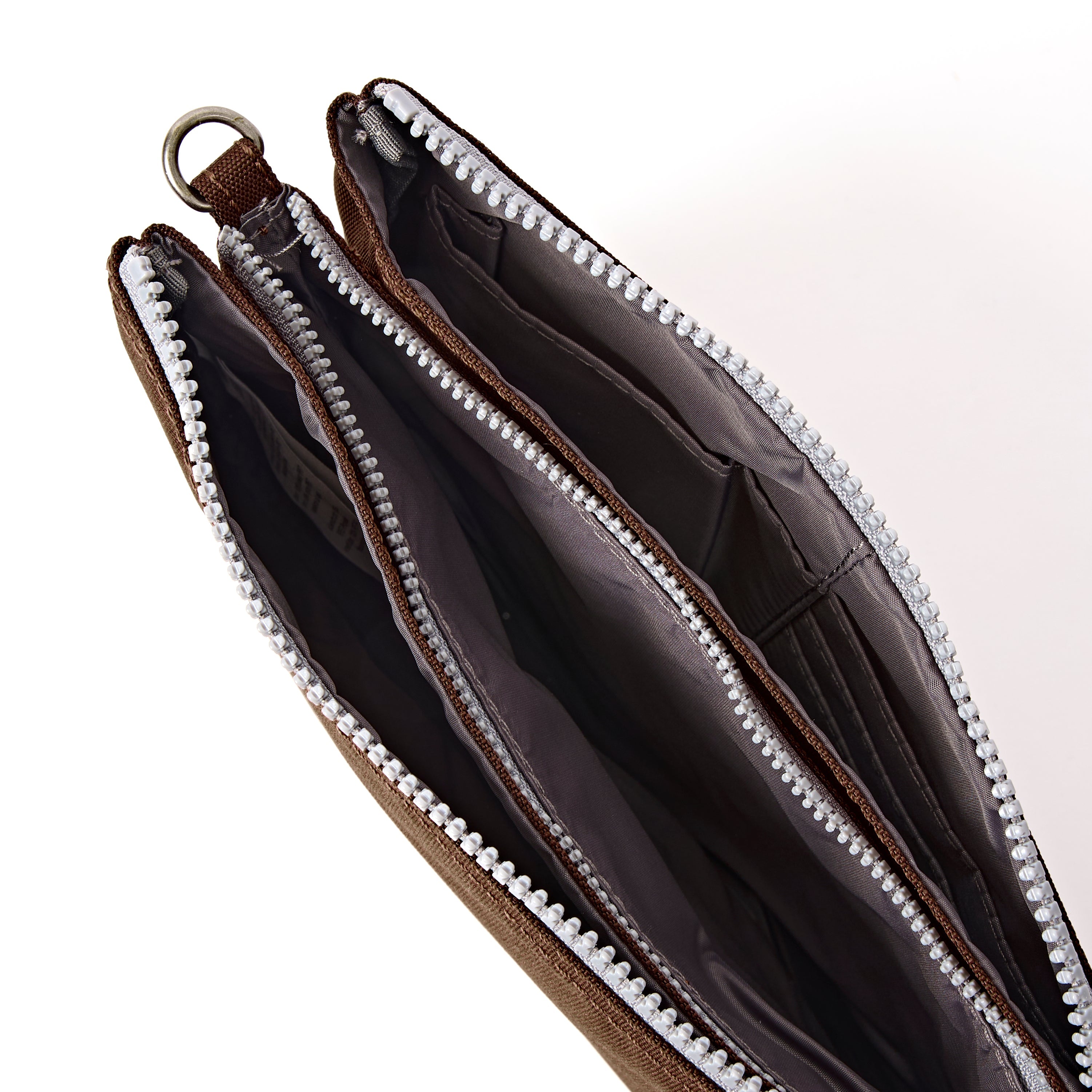 ROKA London - Carnaby XL XL Carnaby crossbody-väska #Färg_Chocolate