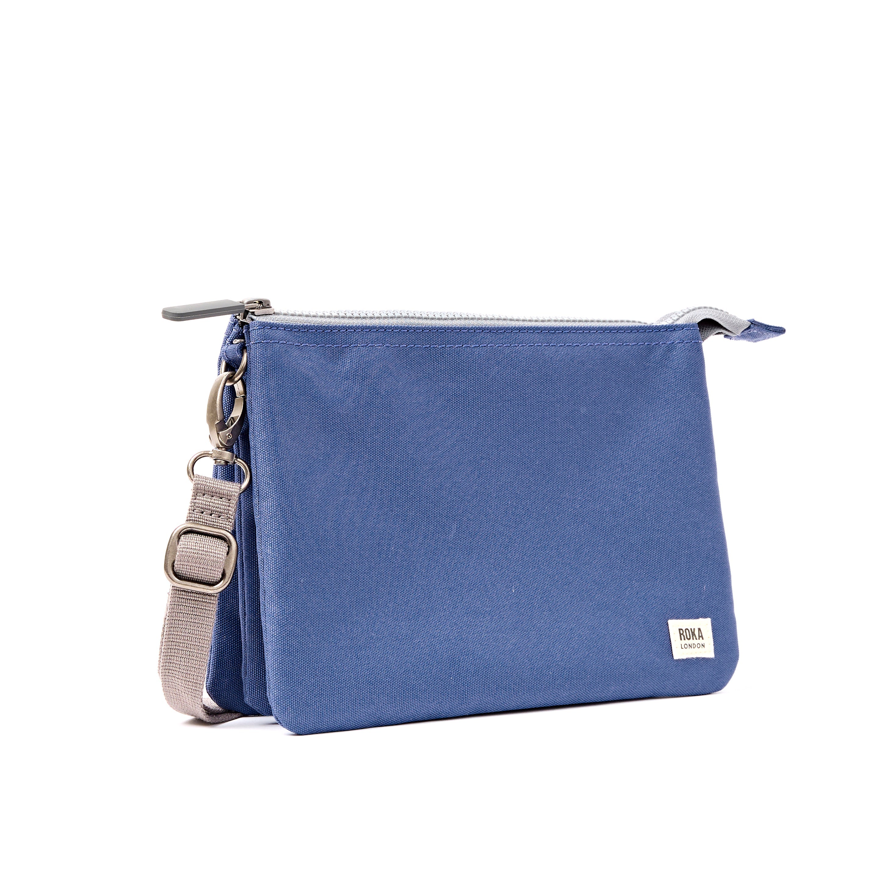 ROKA London - Carnaby XL XL Carnaby crossbody-väska #Färg_Oceana