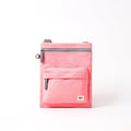 ROKA London - Chelsea B M crossbody-väska #Färg_Pink_Lemonade