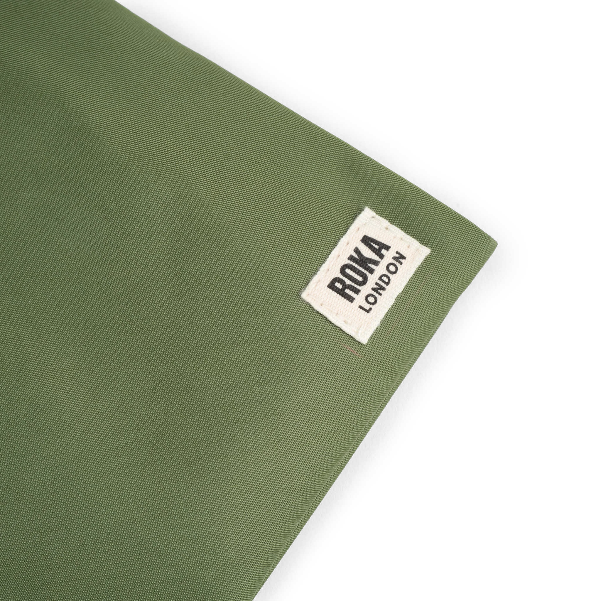ROKA London - Chelsea XS slingväska med ficka #Färg_Avocado