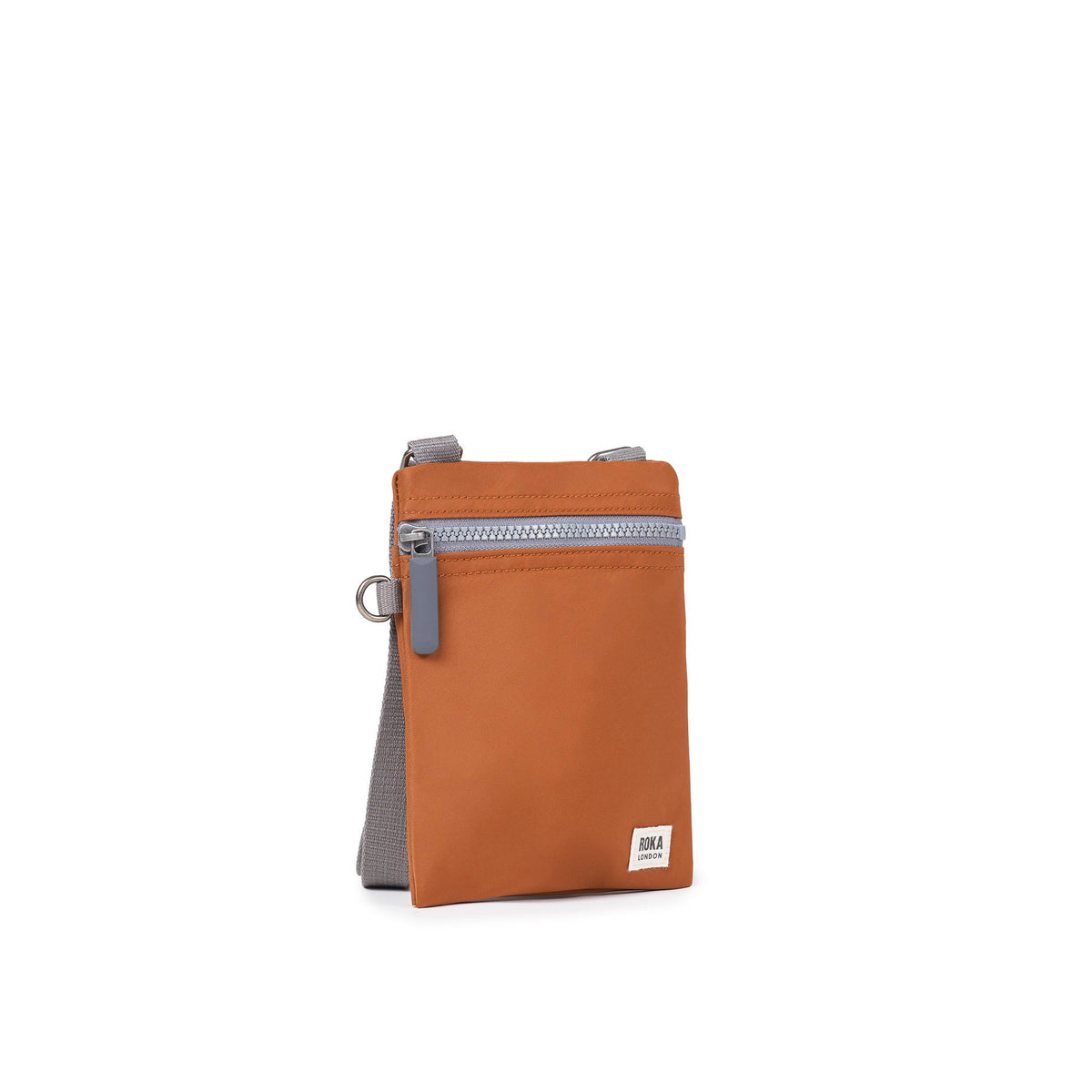 ROKA London - Chelsea XS slingväska med ficka #Färg_Bran