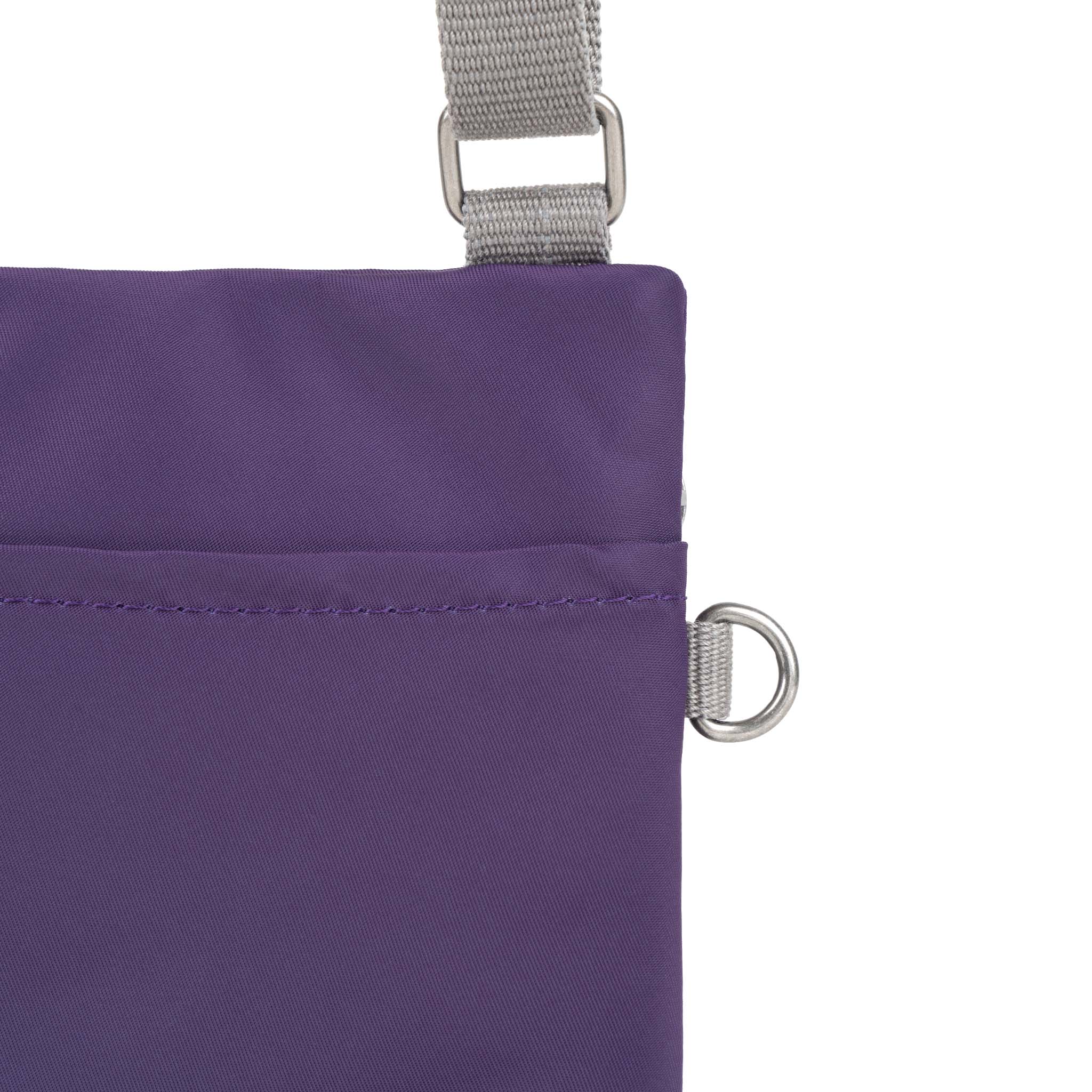 ROKA London - Chelsea XS slingväska med ficka #Färg_Majestic_Purple