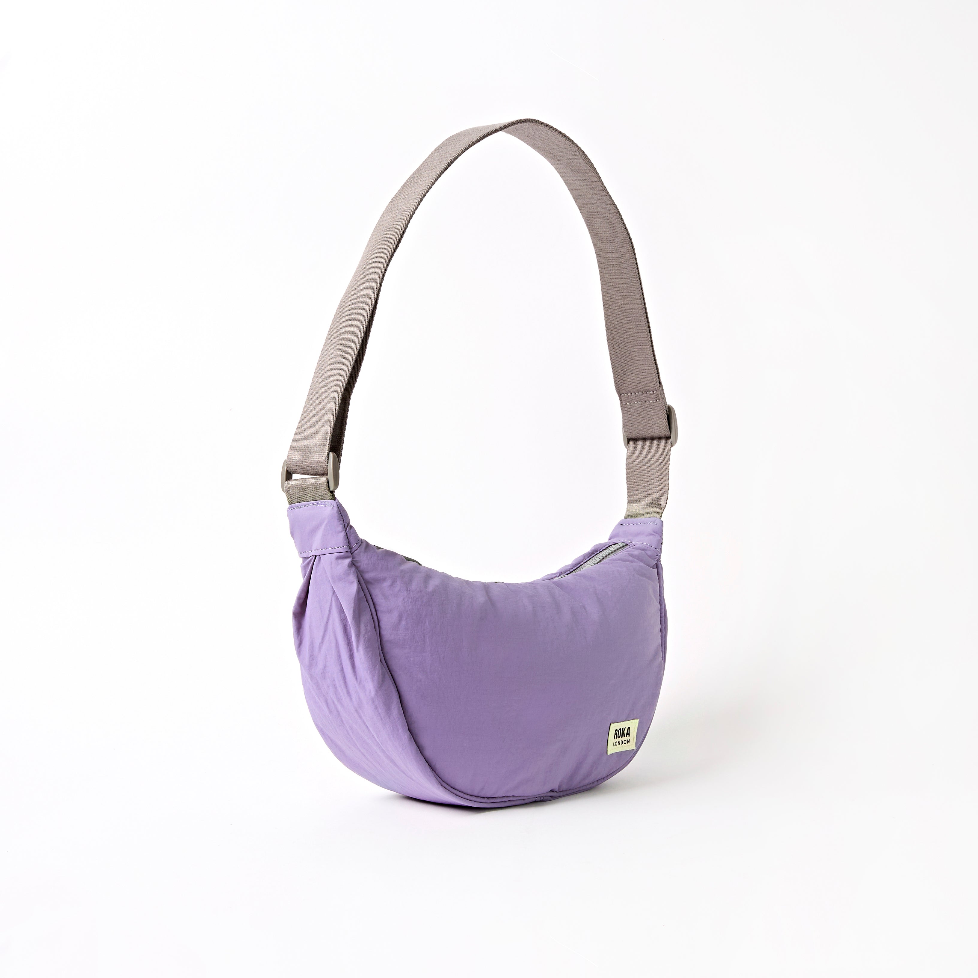 ROKA London - Farringdon S halvmåneväska #Färg_Petal