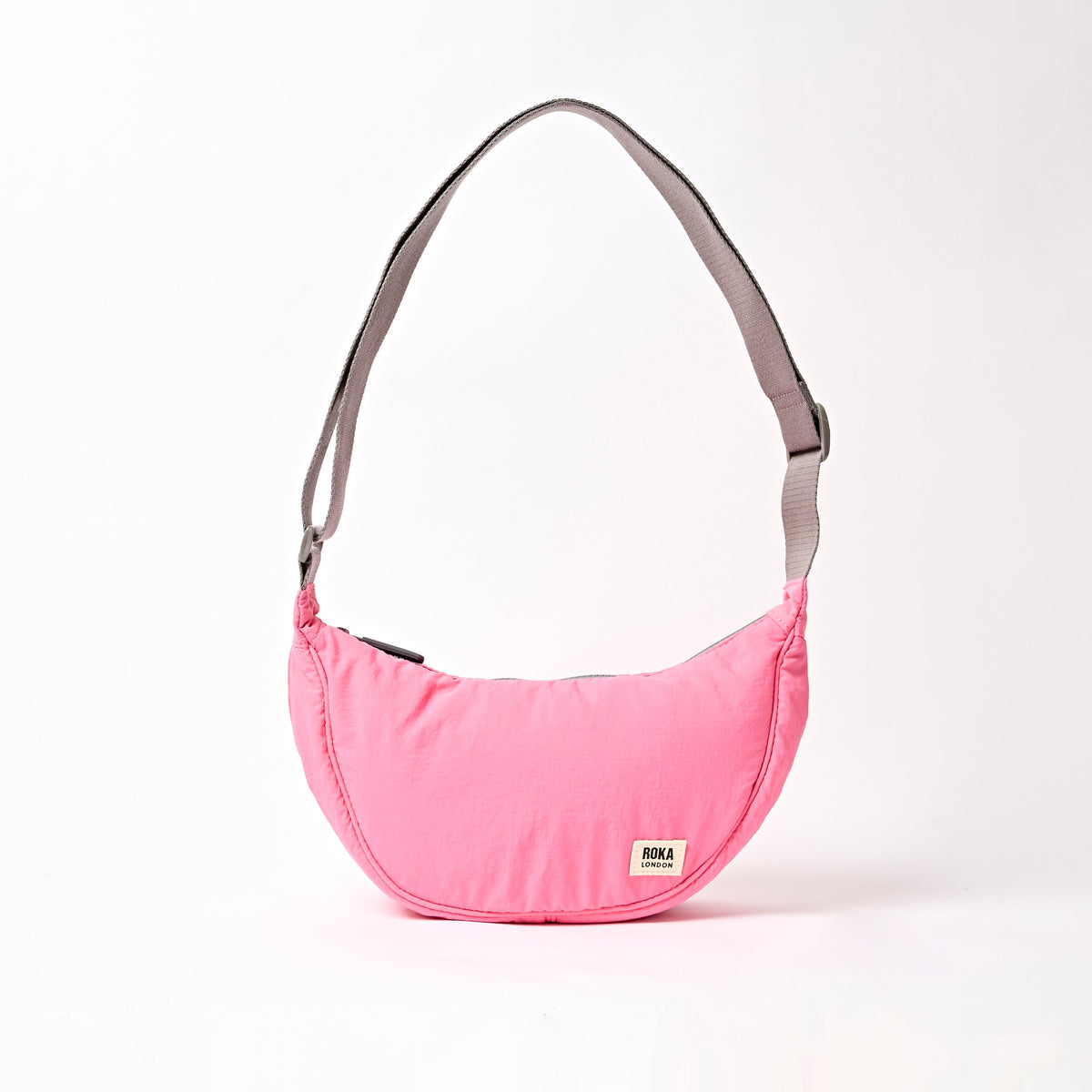 ROKA London - Farringdon S halvmåneväska #Färg_Pink_Lemonade