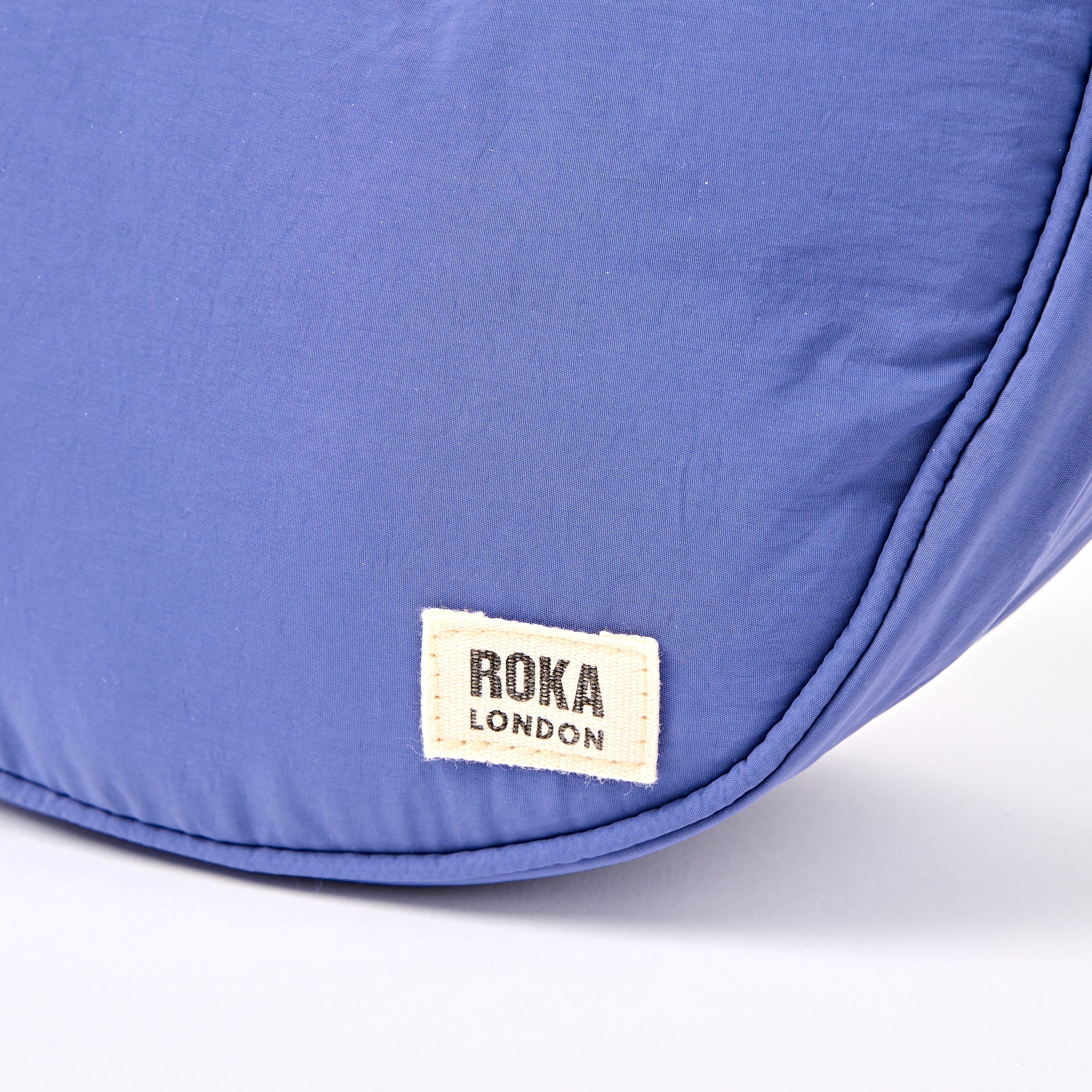 ROKA London - Farringdon S halvmåneväska #Färg_Coastal