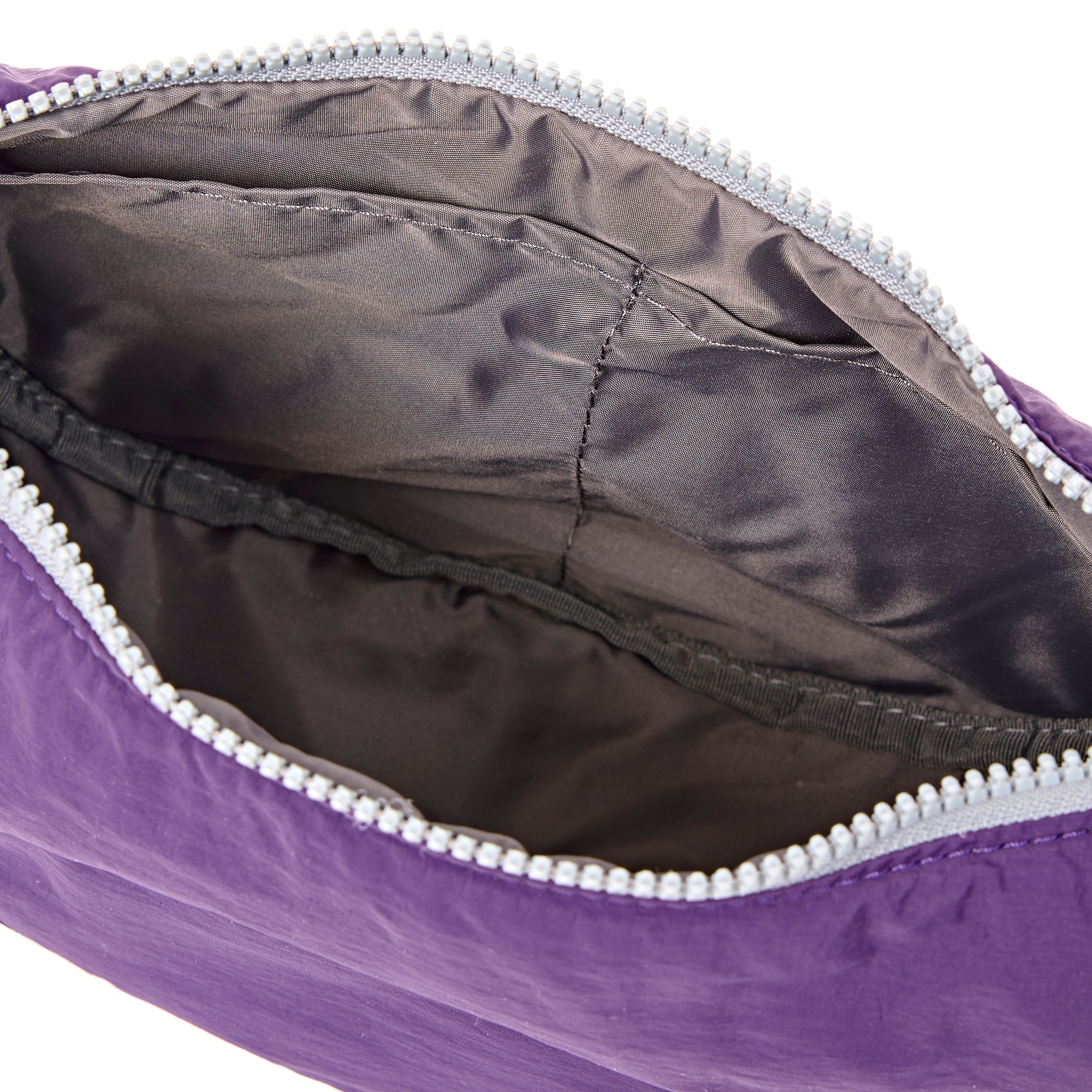 ROKA London - Farringdon S halvmåneväska #Färg_Gothic_Grape