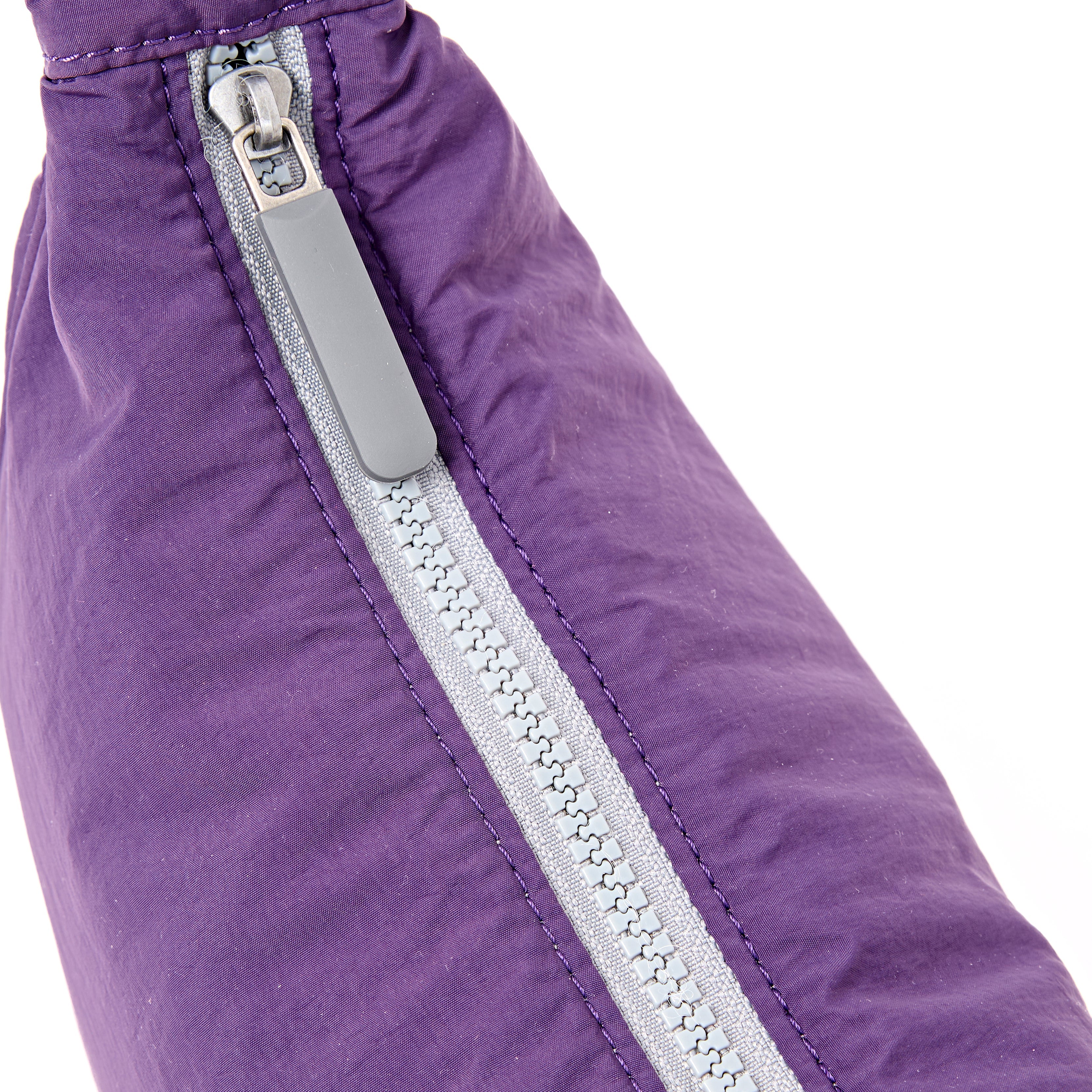 ROKA London - Farringdon S halvmåneväska #Färg_Gothic_Grape