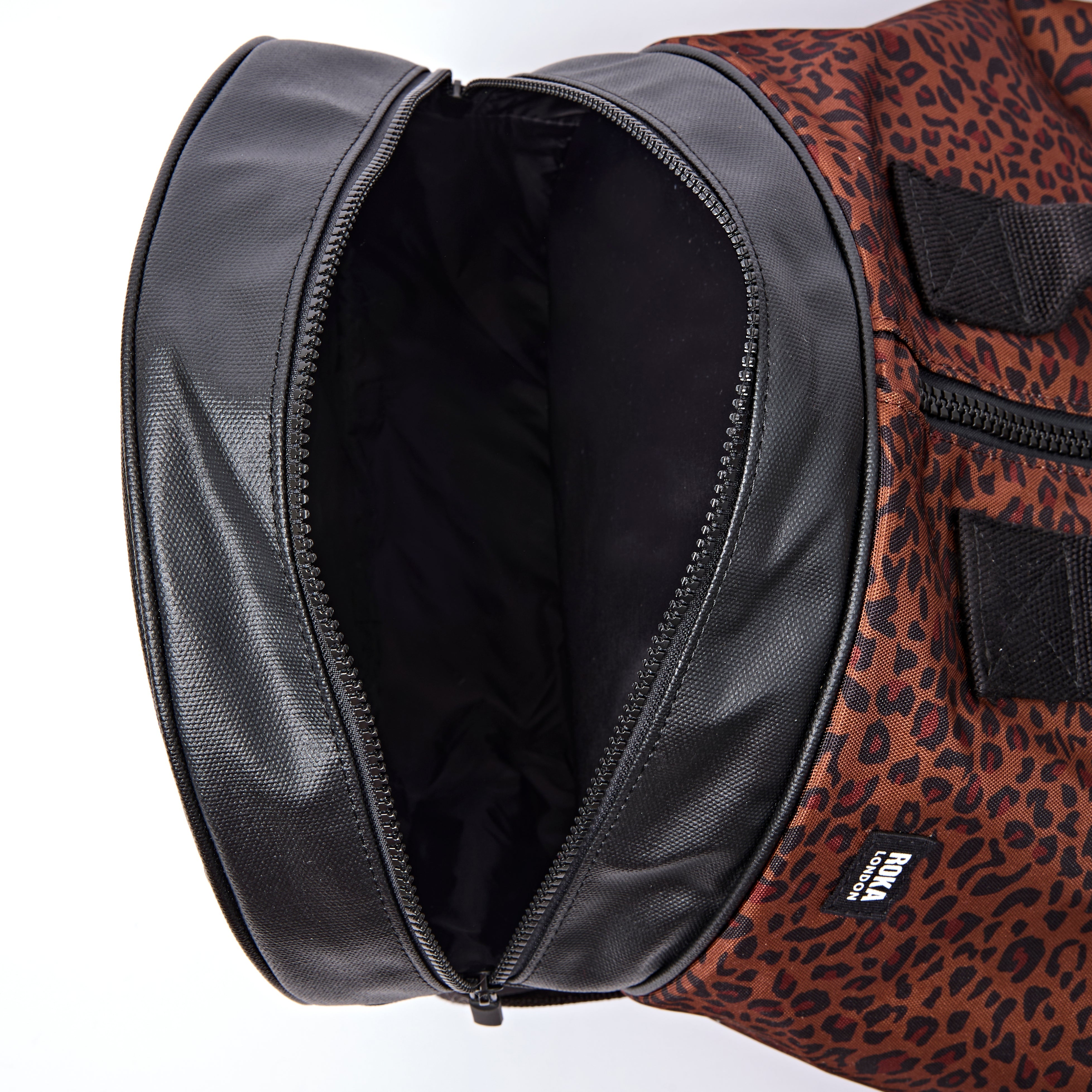 ROKA London - Heathrow L duffelväska-ryggsäck #Färg_Corn_Mini_Leopard