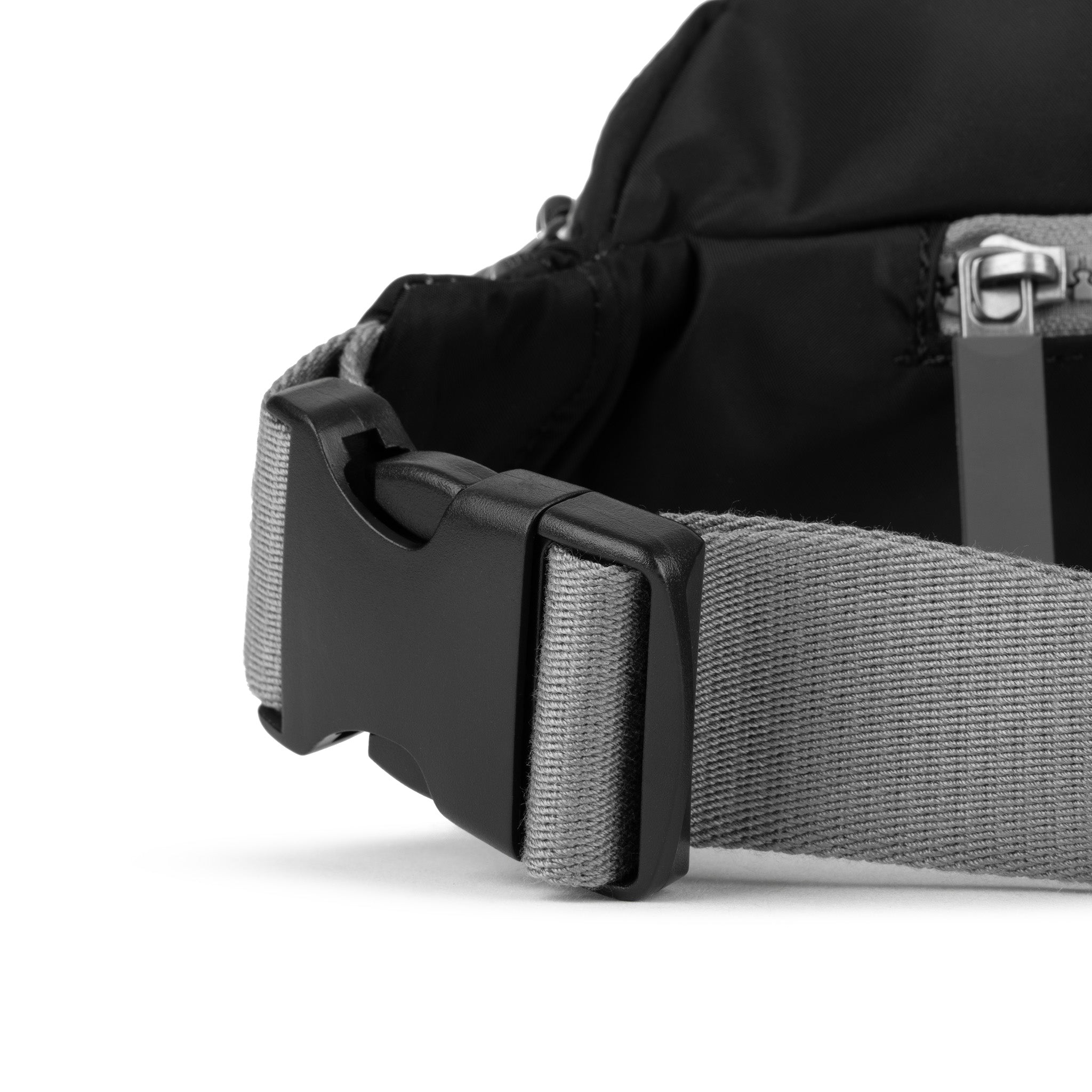 ROKA London - Jubilee M midjeväska #Färg_Black