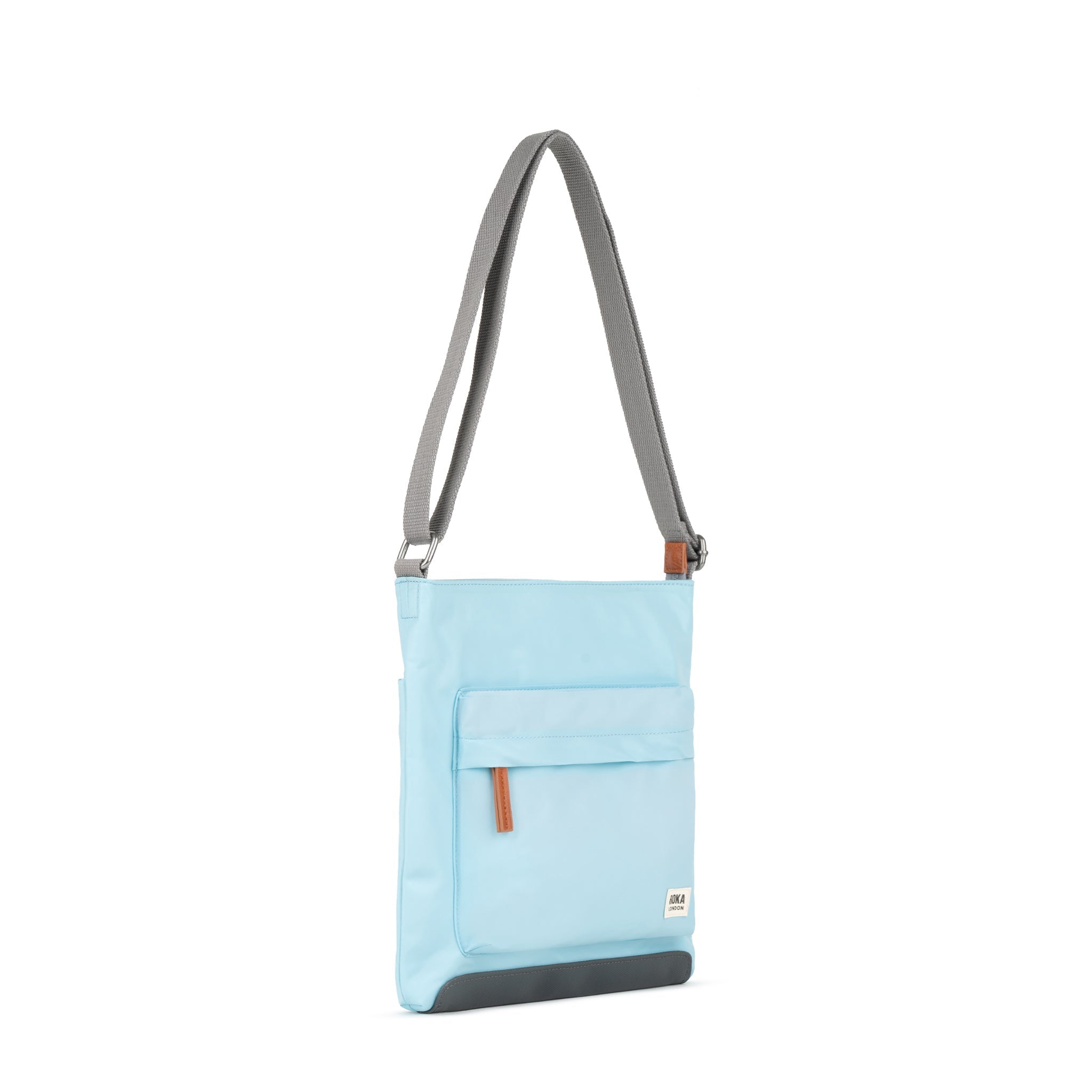 ROKA London - Kennington M crossbody-väska #Färg_Canal