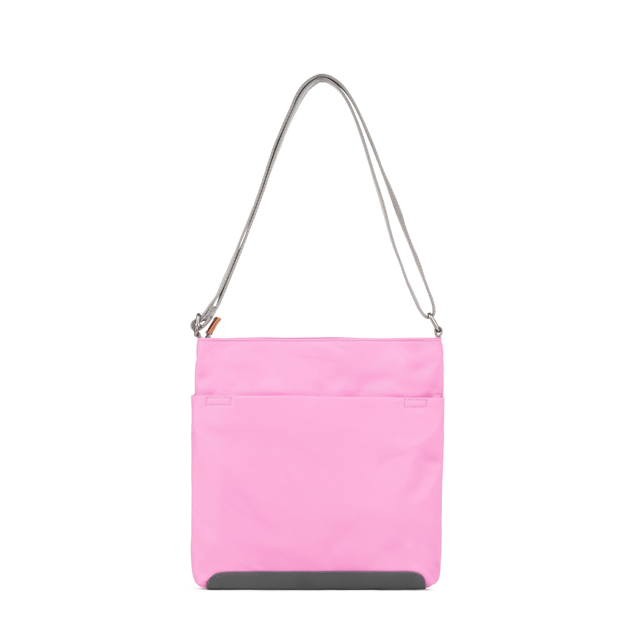 ROKA London - Kennington M crossbody-väska #Färg_Orchid