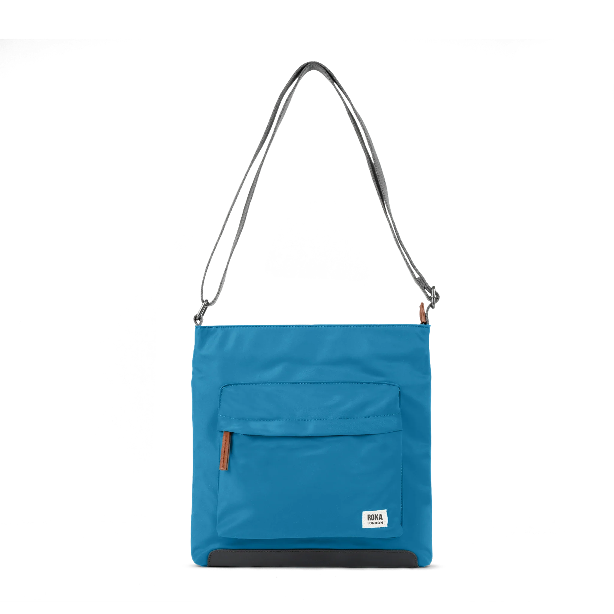 ROKA London - Kennington M crossbody-väska #Färg_Marine