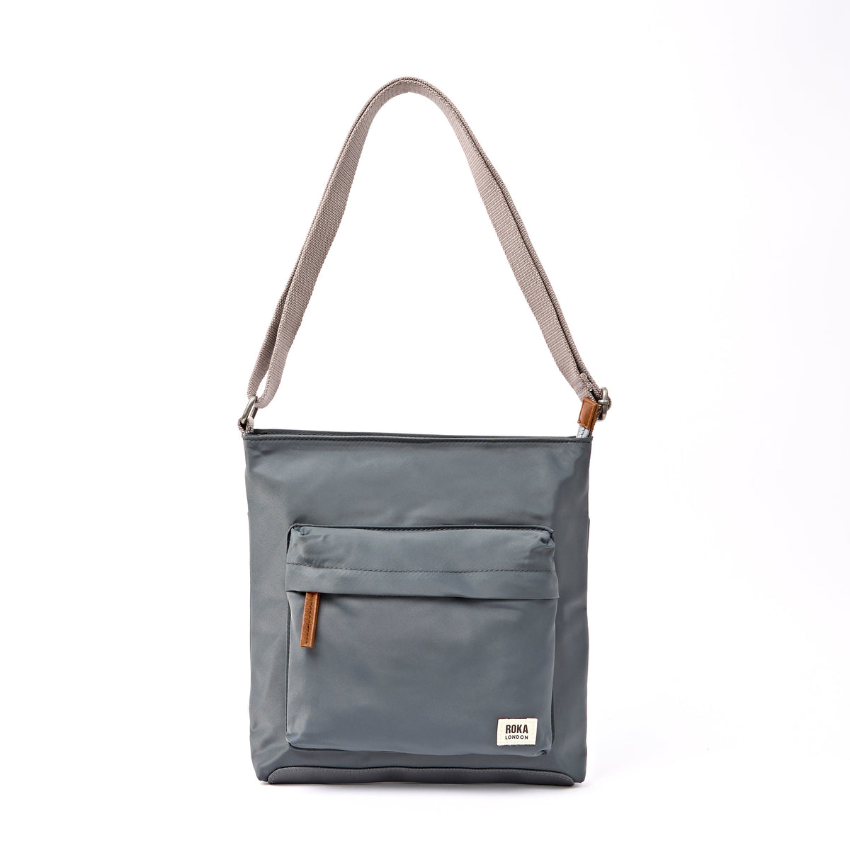 ROKA London - Kennington M crossbody-väska #Färg_Beluga
