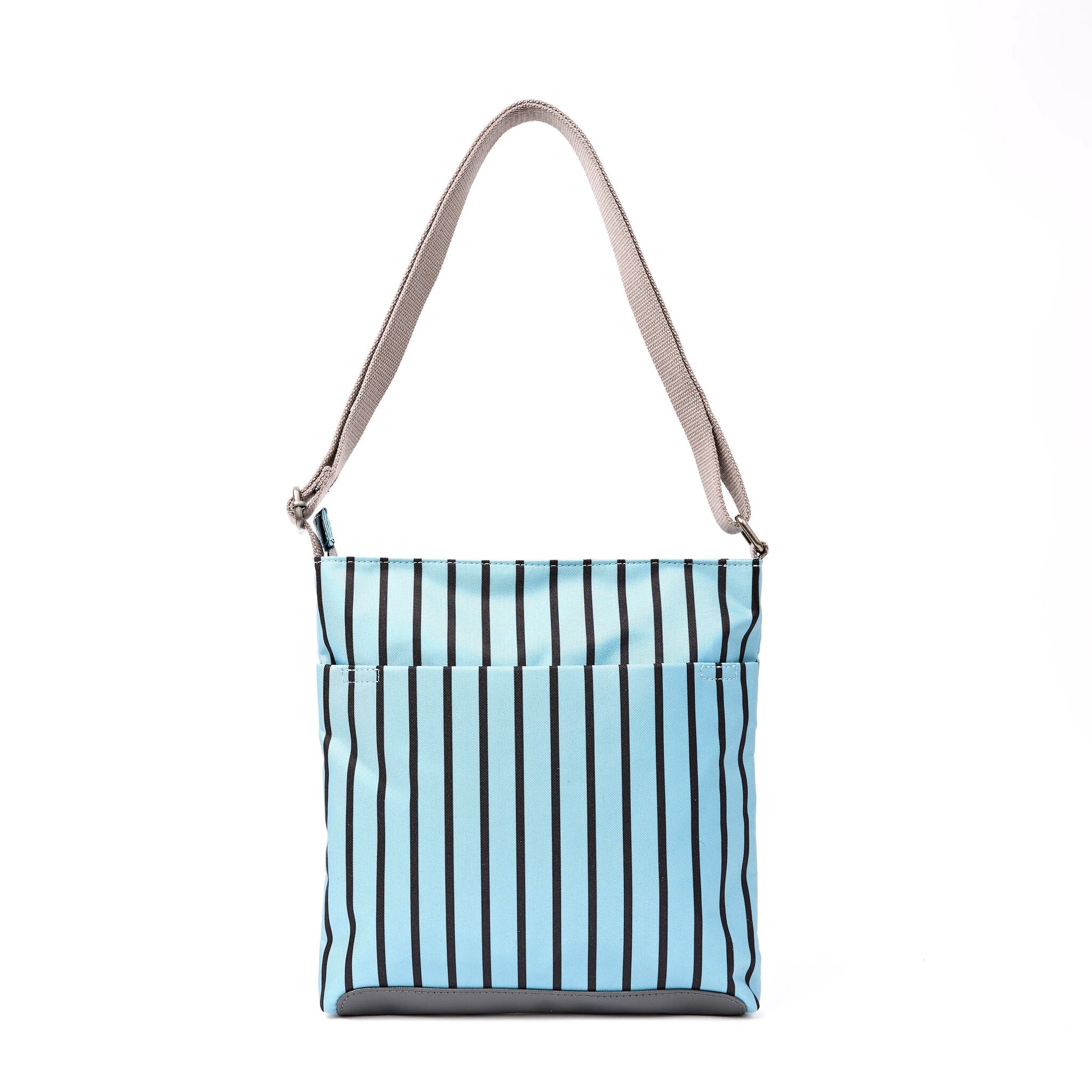 ROKA London - Kennington M crossbody-väska #Färg_Blue_Stripe