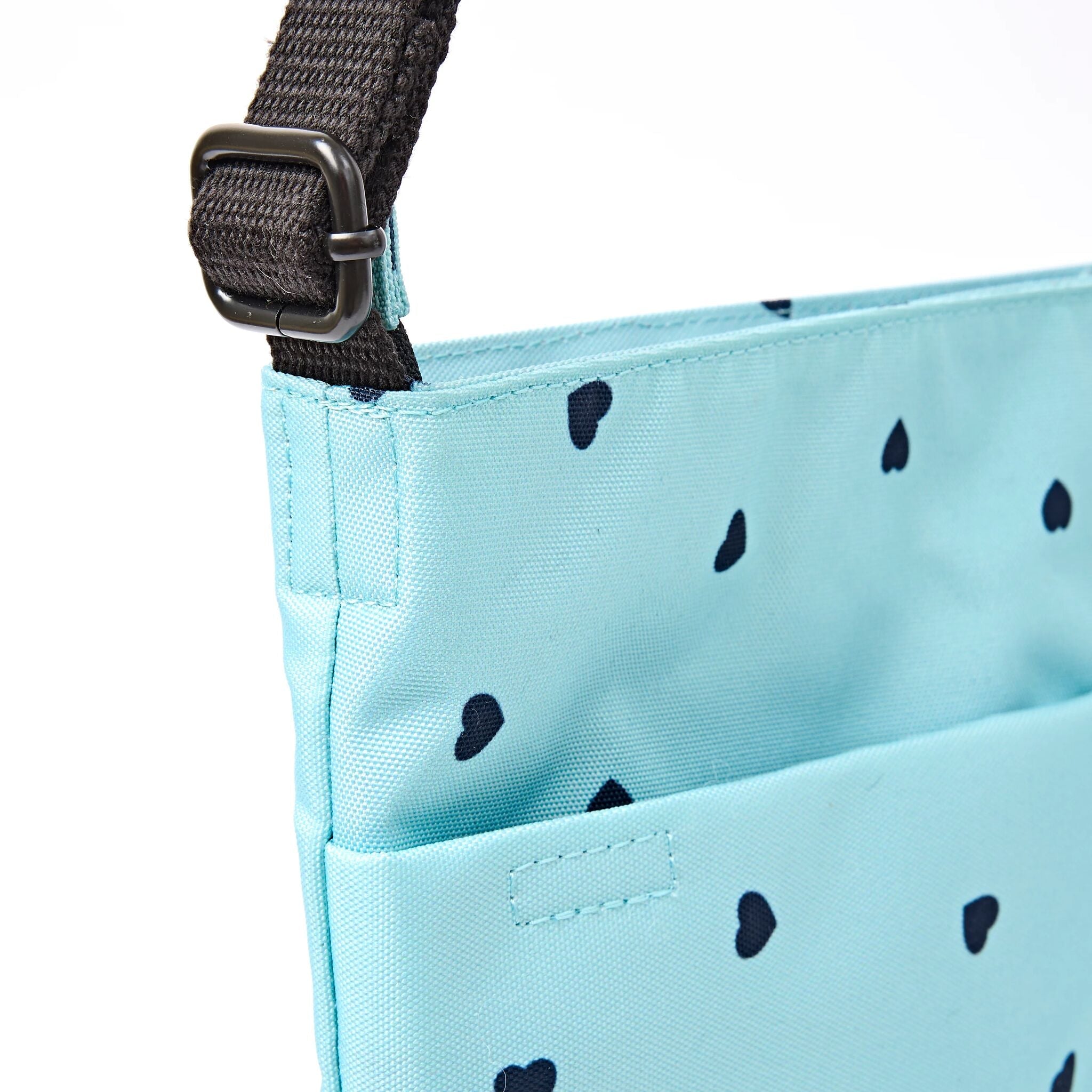 ROKA London - Kennington M crossbody-väska #Färg_Heart_Print