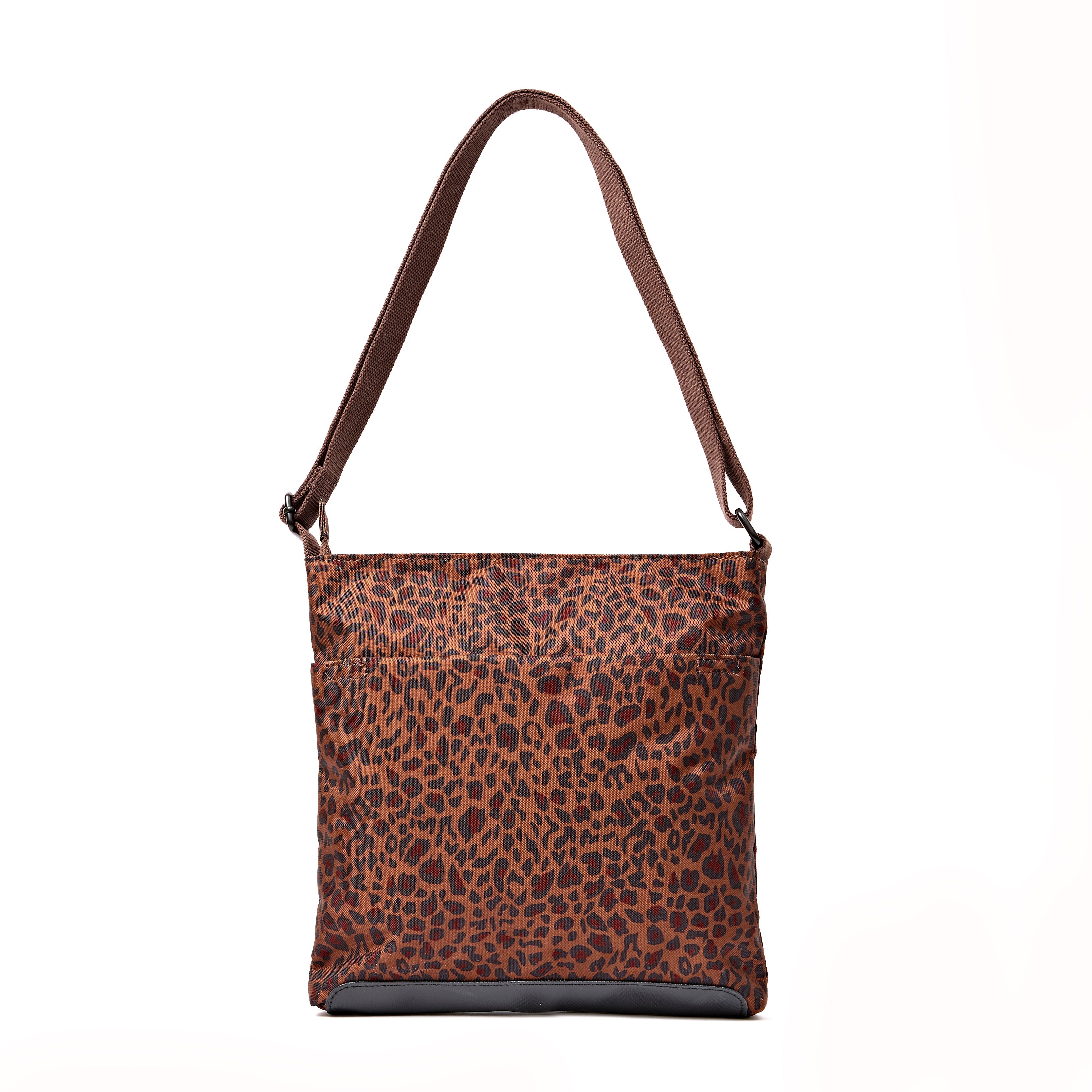 ROKA London - Kennington M crossbody-väska #Färg_Mini_Leopard