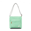 ROKA London - Kennington M crossbody-väska #Färg_Matcha
