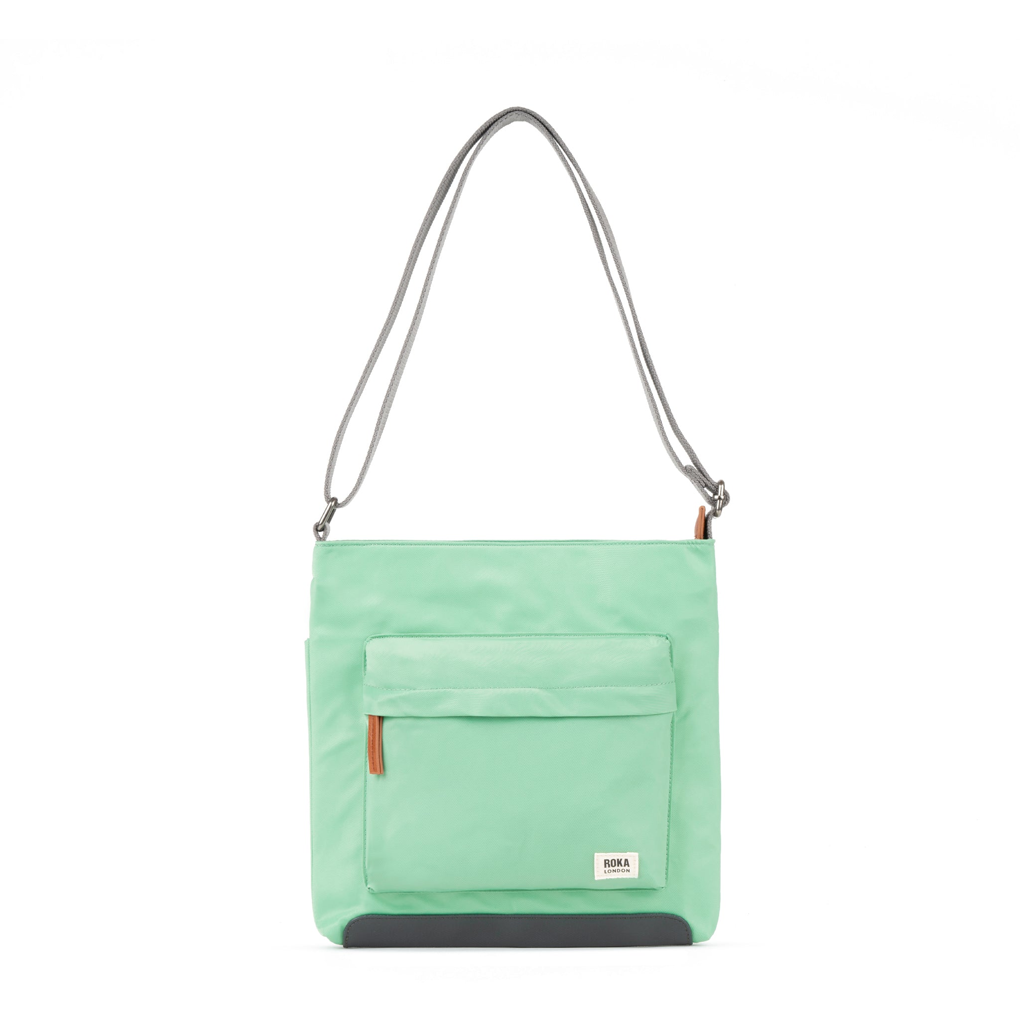 ROKA London - Kennington M crossbody-väska #Färg_Matcha