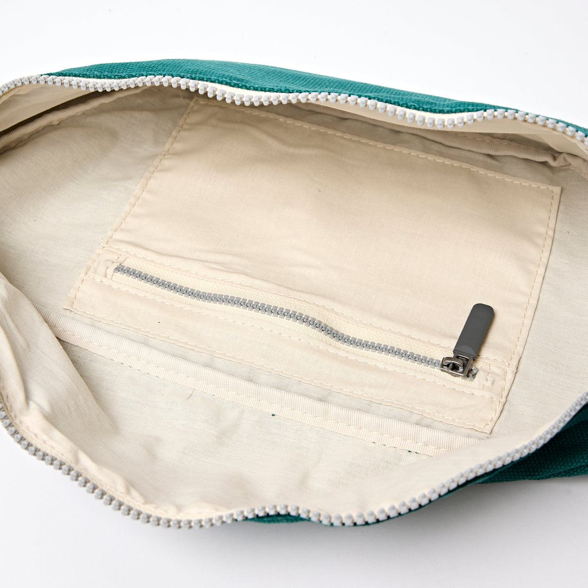ROKA London - Mill Hill S crossbody-väska #Färg_Teal