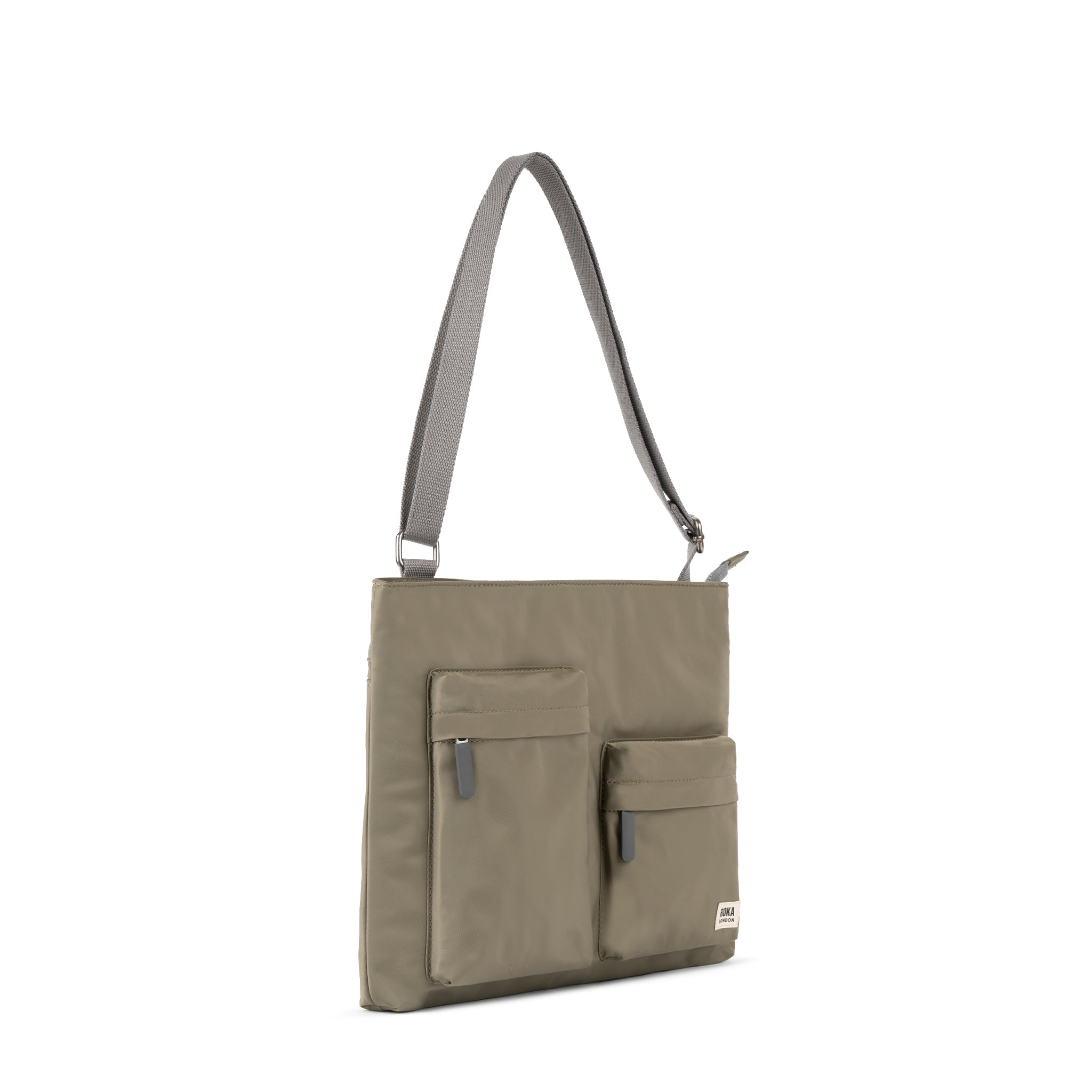ROKA London - Moorgate M messengerväska #Färg_Taupe