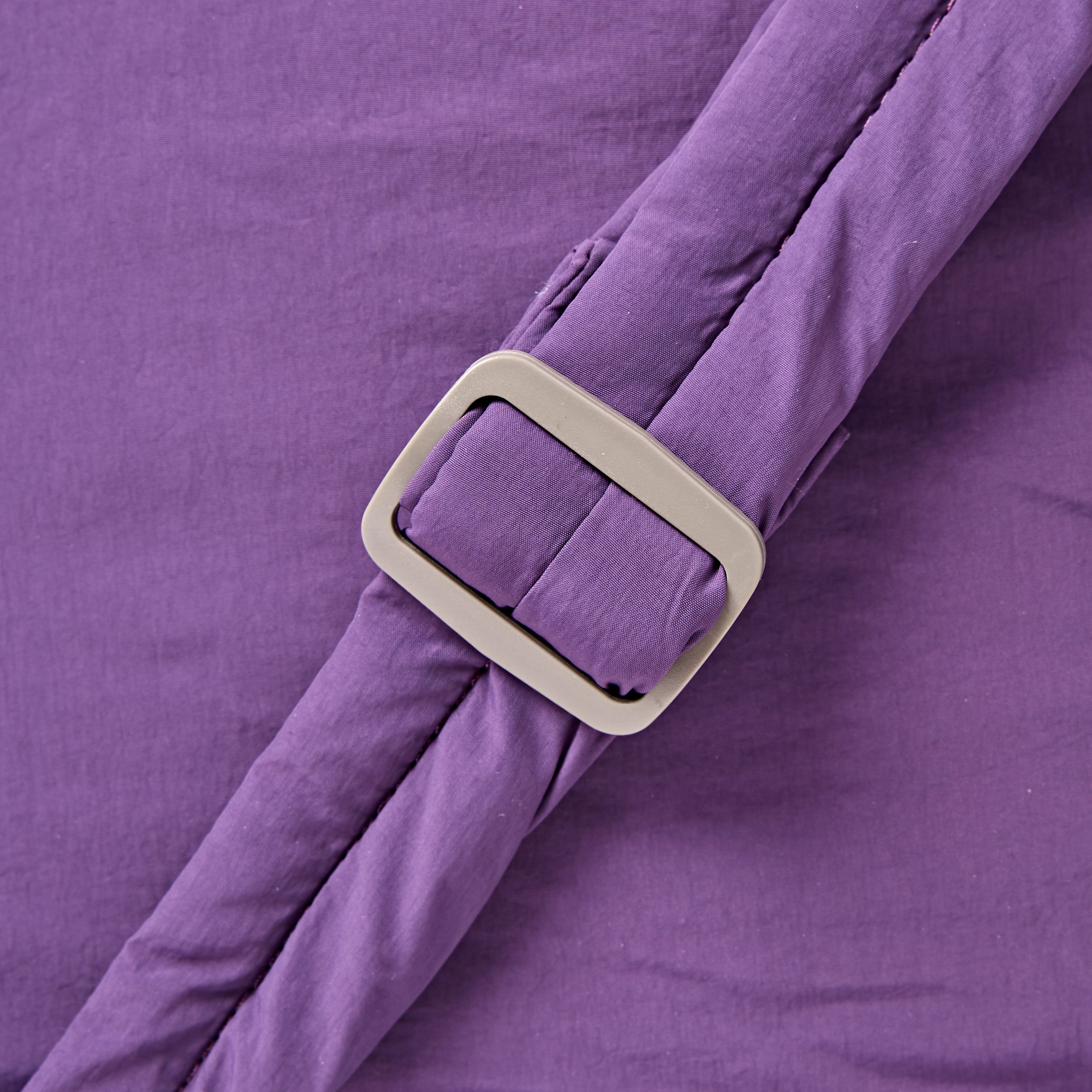 ROKA London - Oxford M axelväska #Färg_Gothic_Grape