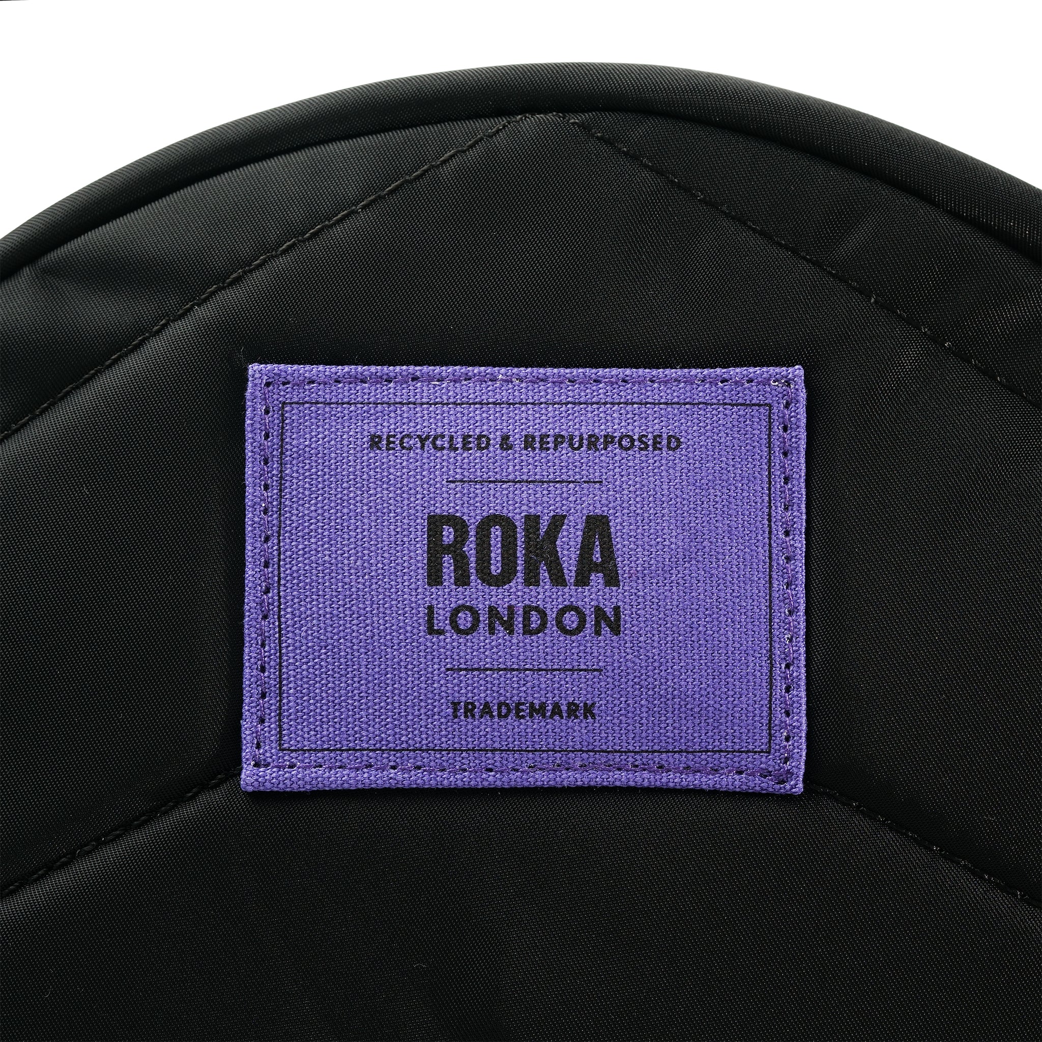 ROKA London - Paddington S Paddington crossbody-väska i helsvart utförande #Färg_Simple_Purple