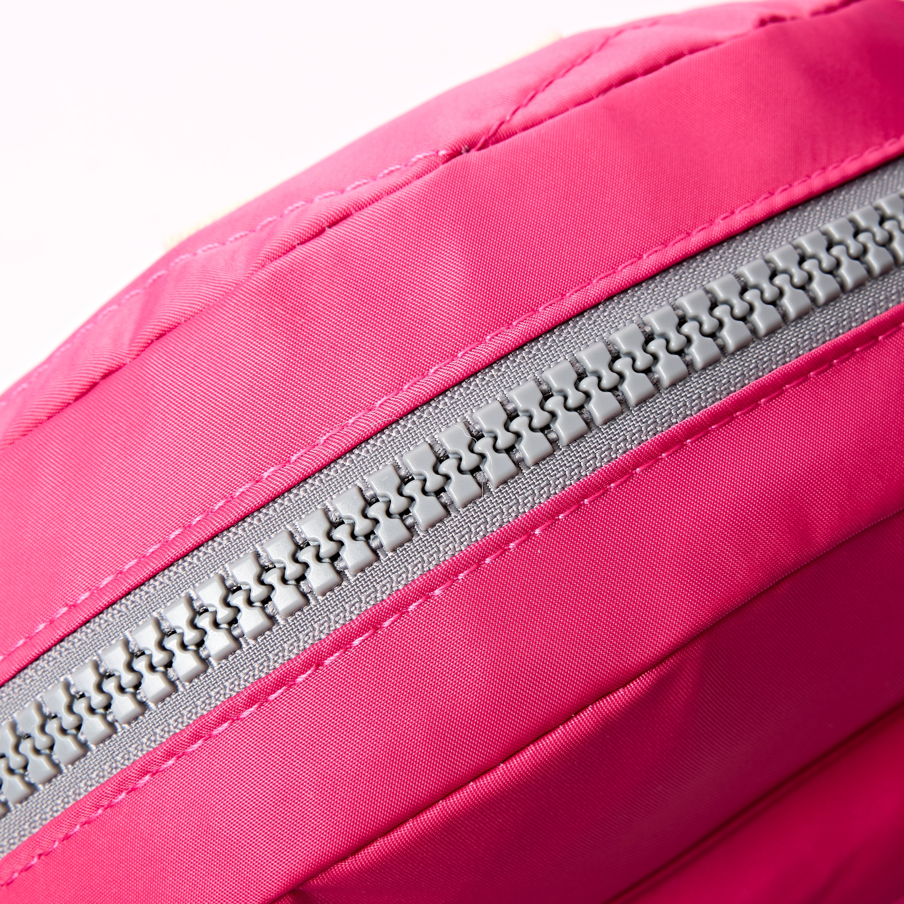 ROKA London - Paddington S crossbody-väska #Färg_Granita_Red