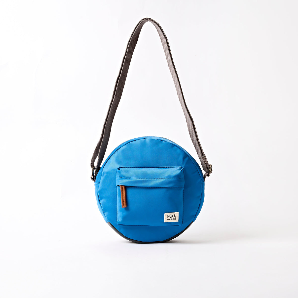 ROKA London - Paddington S crossbody-väska #Färg_Malibu_Blue