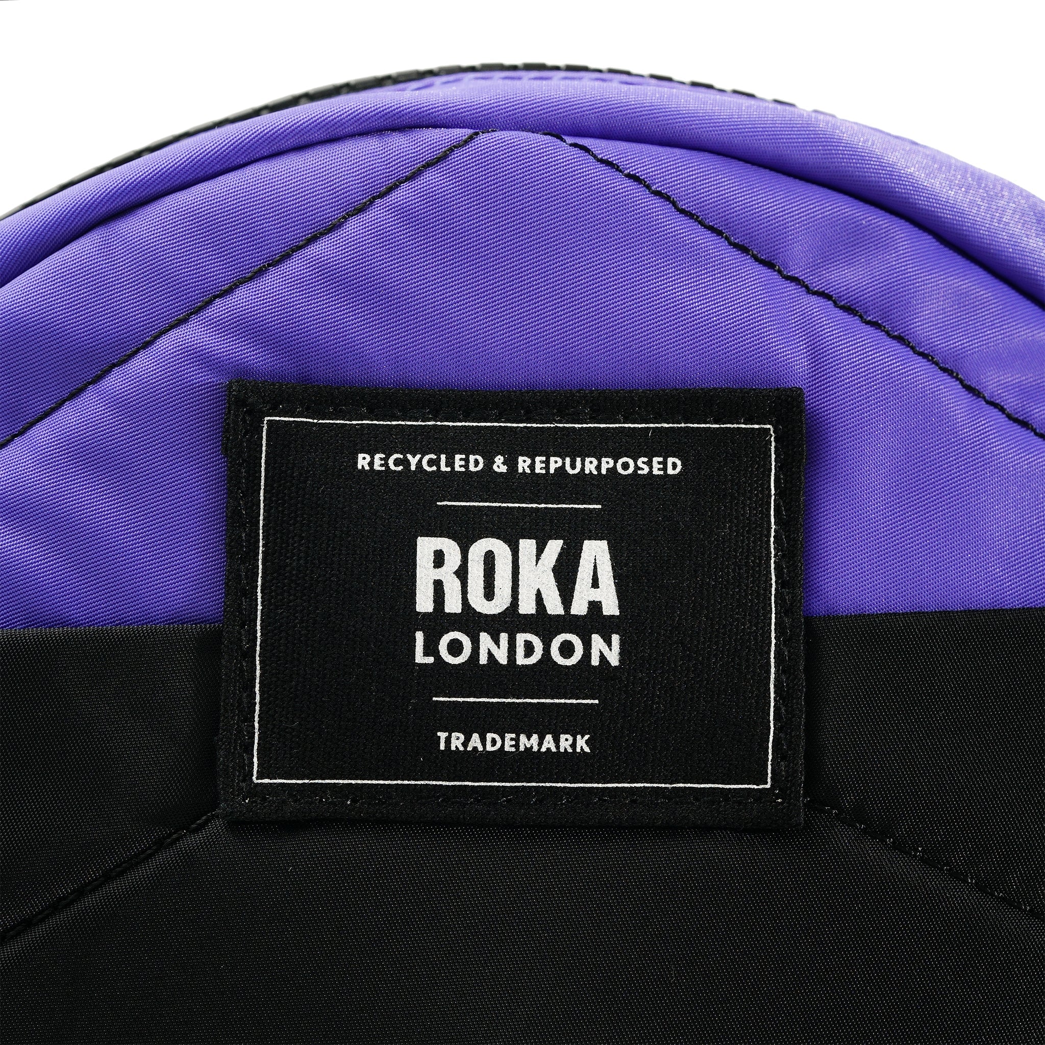 ROKA London - Paddington S Paddington crossbody-väska Creative Waste #Färg_Black/Simple_Purple