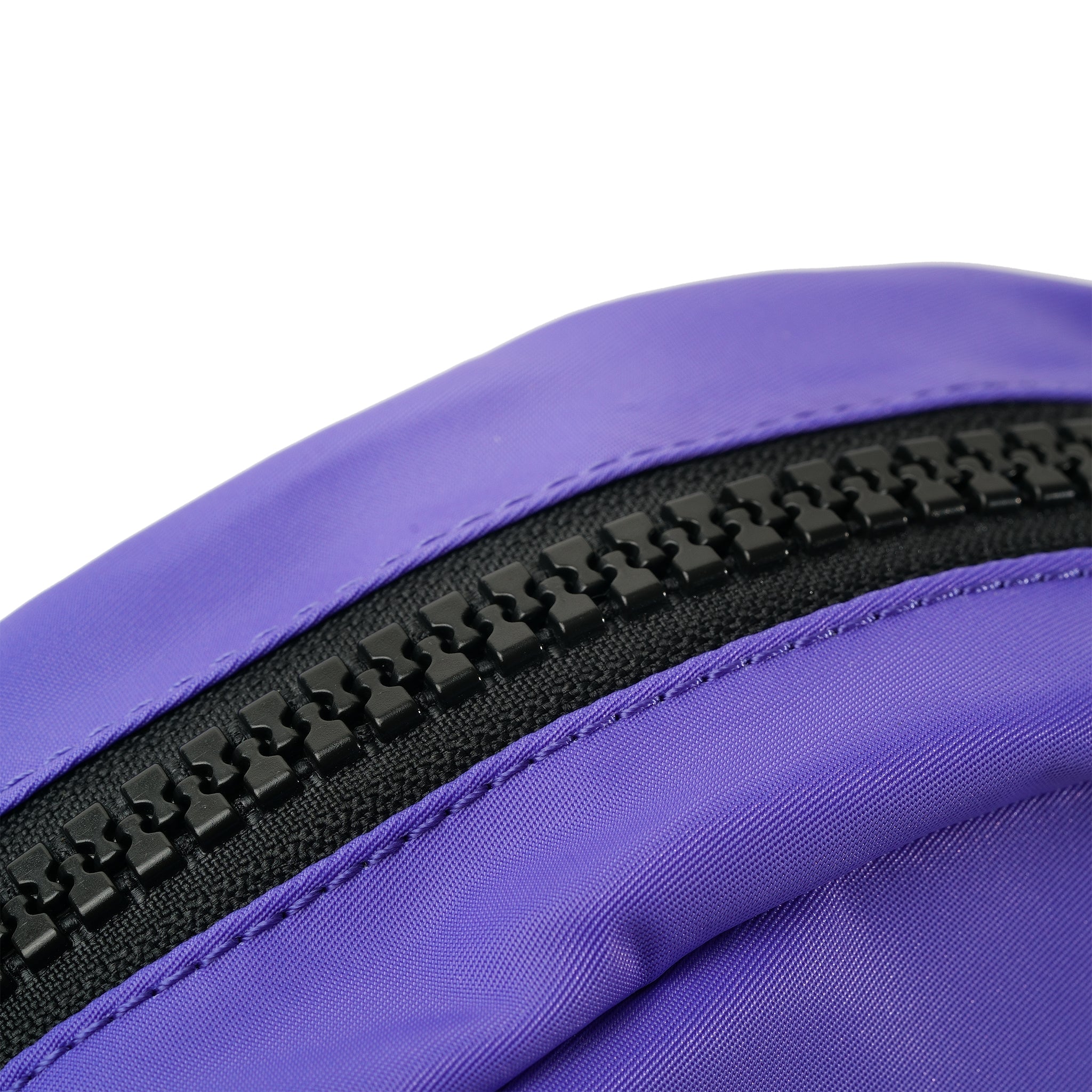 ROKA London - Paddington S Paddington crossbody-väska Creative Waste #Färg_Black/Simple_Purple