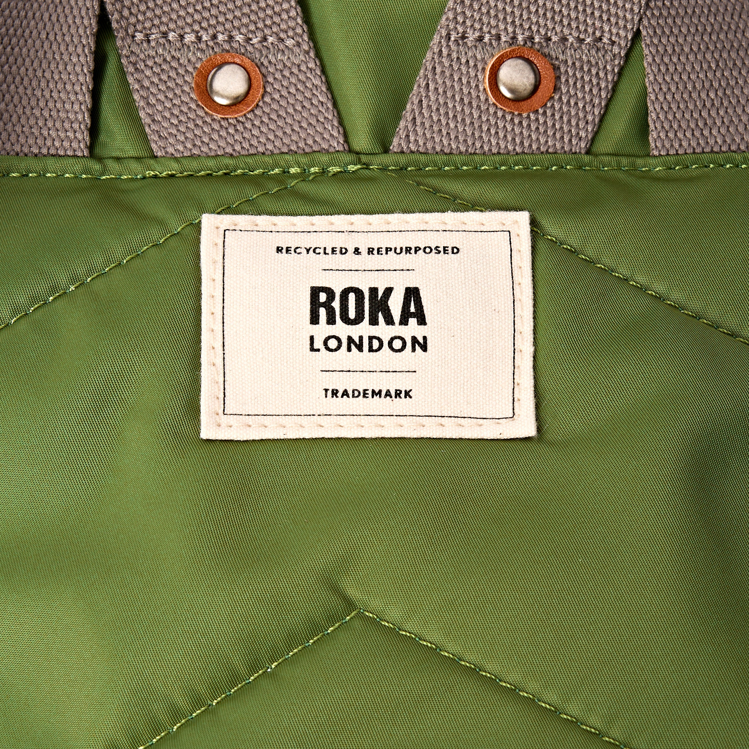 ROKA London - Primrose L skötväska #Färg_Avocado