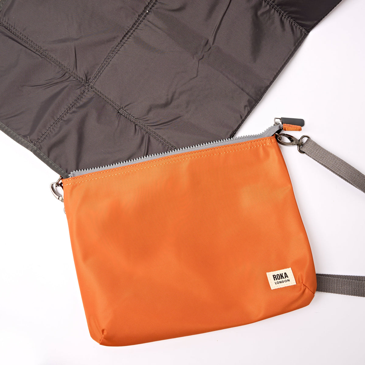 ROKA London - Primrose L skötväska #Färg_Burnt_Orange