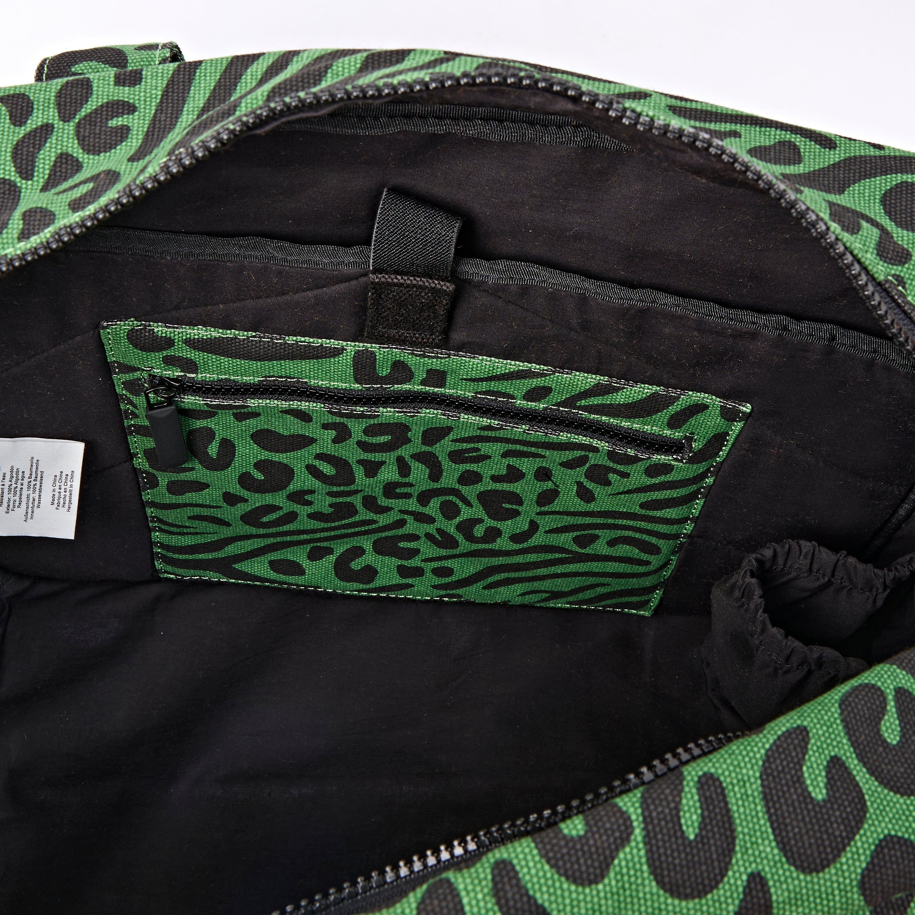 ROKA London - Sloane M axelväska #Färg_Animal_Artichoke