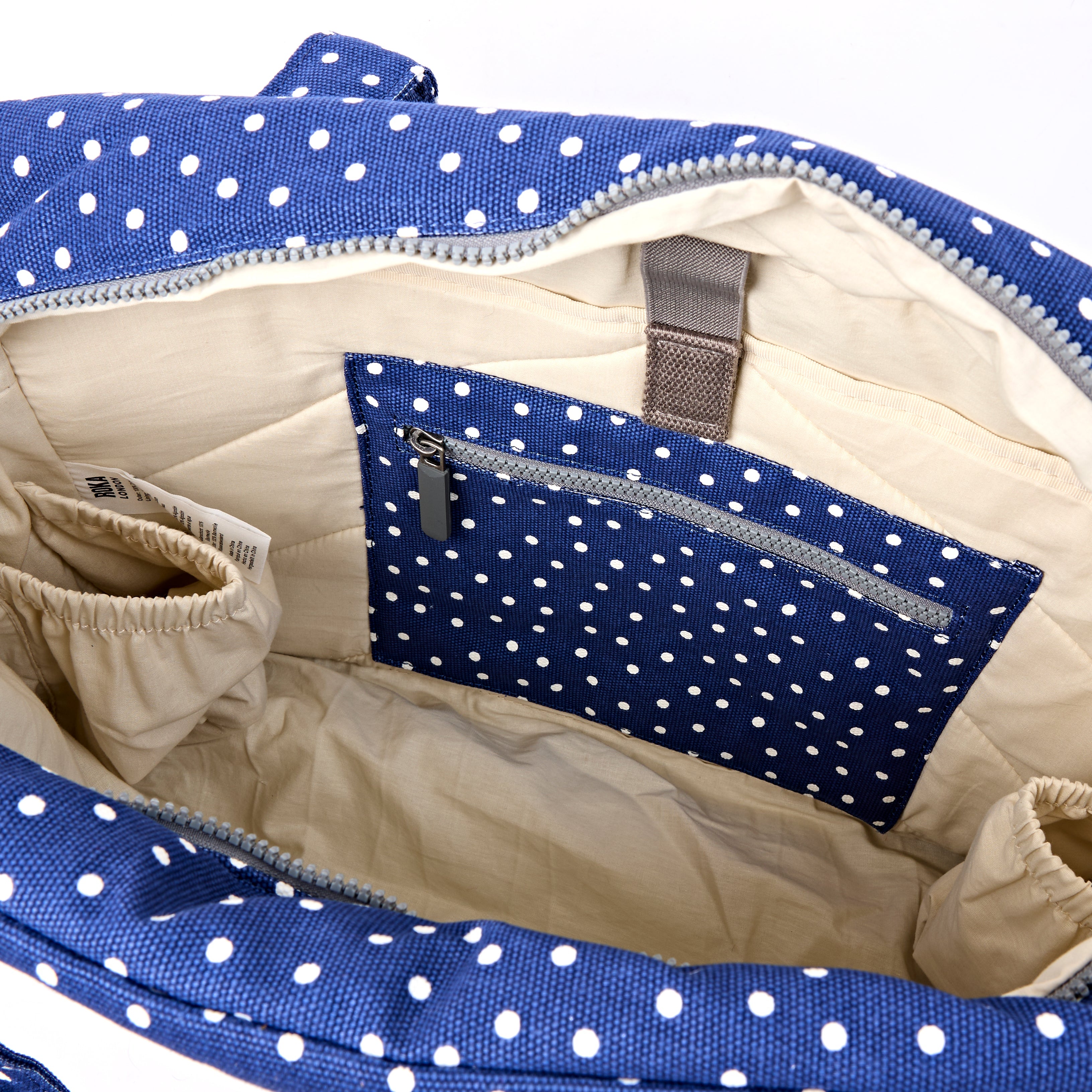 ROKA London - Somerset L axelväska #Färg_Navy_Polka