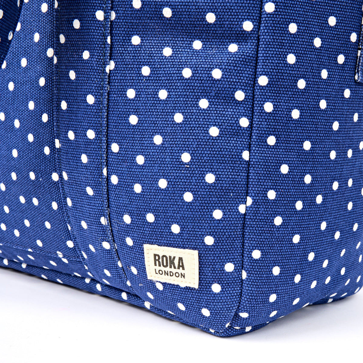 ROKA London - Somerset L axelväska #Färg_Navy_Polka