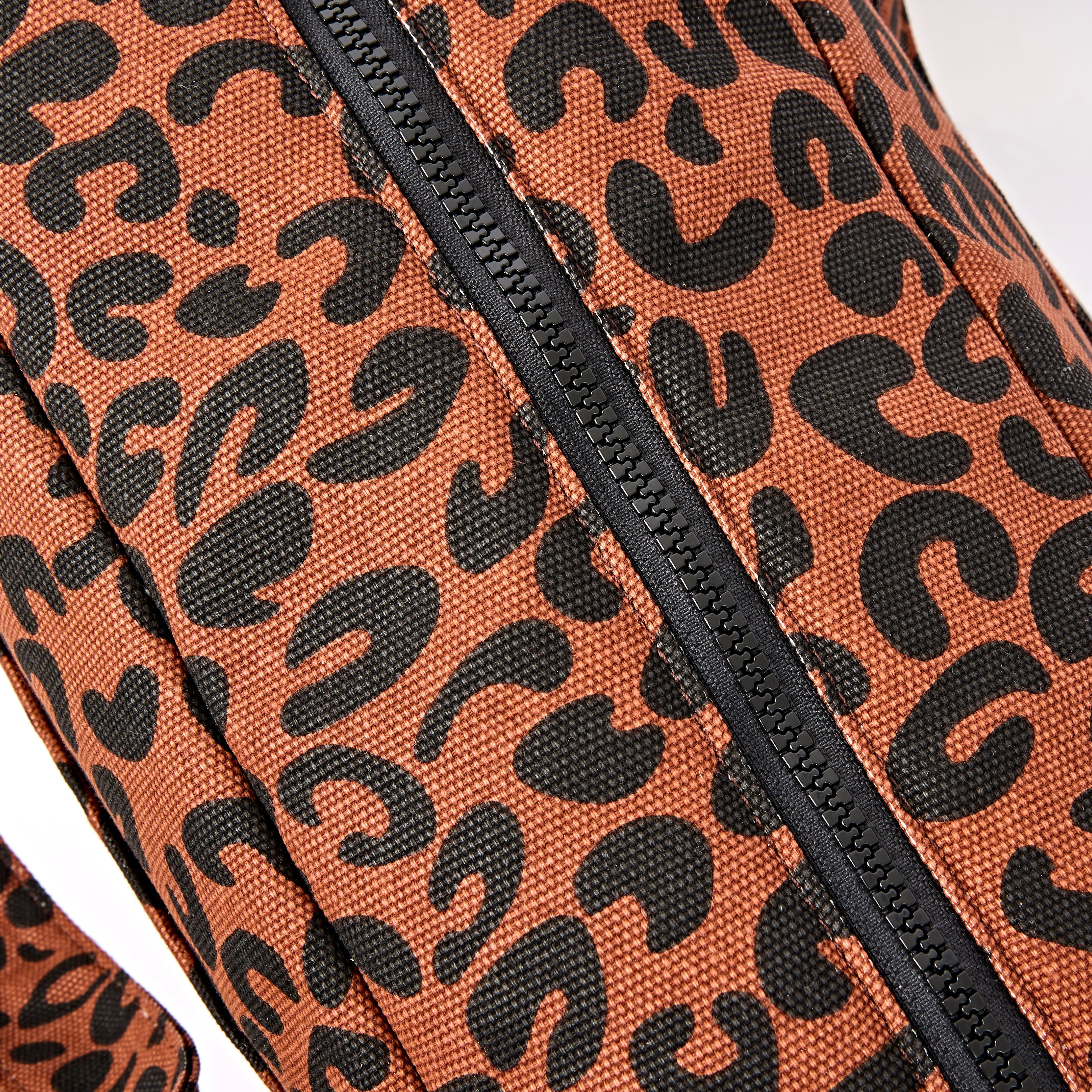 ROKA London - Somerset L axelväska #Färg_Scarlet_Leopard