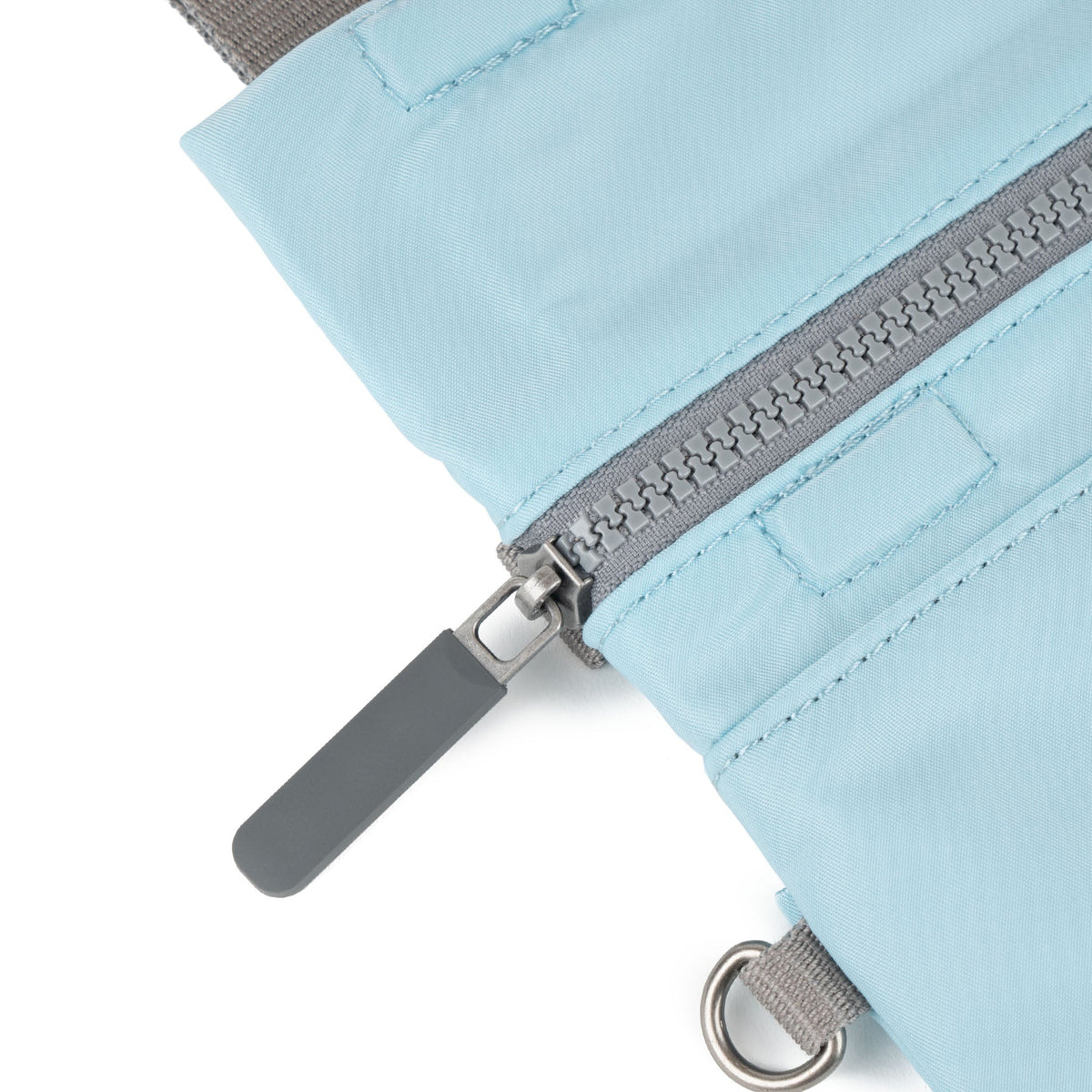 ROKA London - Stratford S crossbody-väska #Färg_Canal