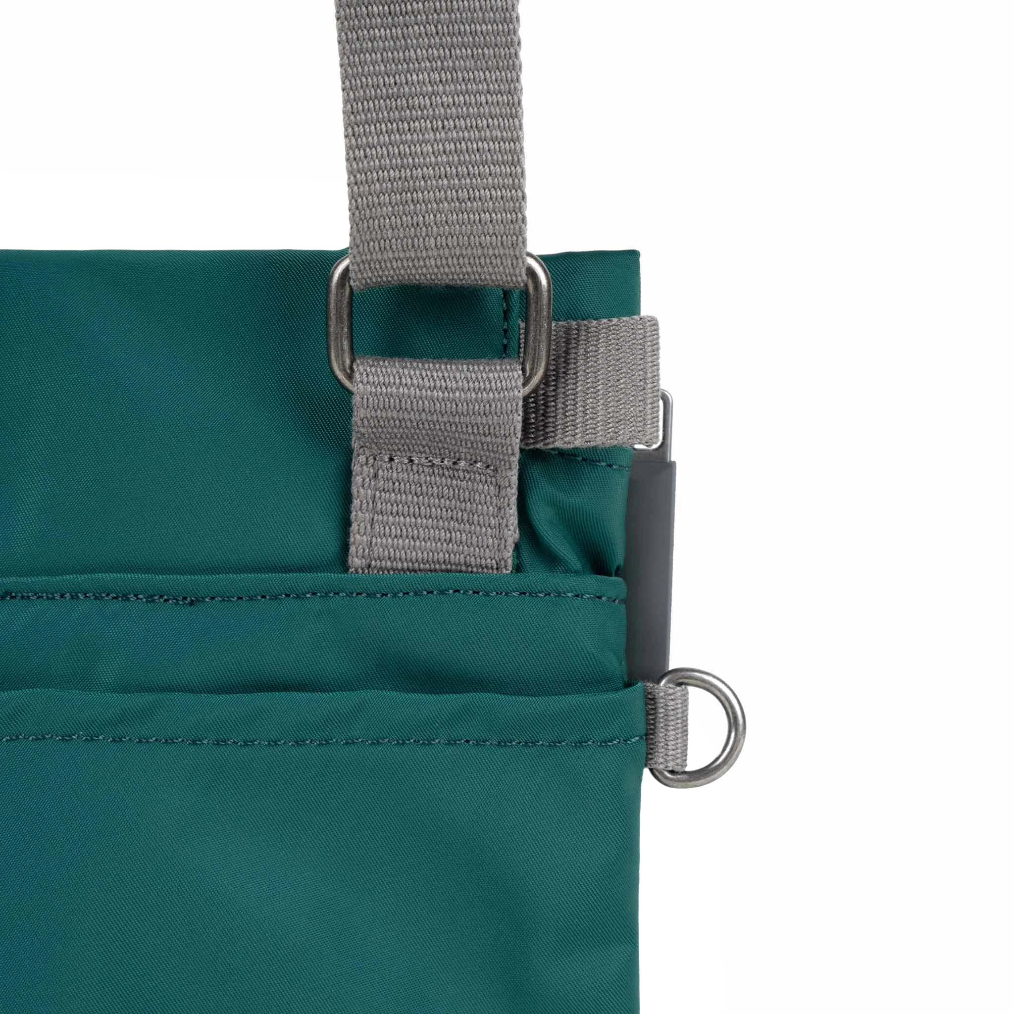 ROKA London - Stratford S crossbody-väska #Färg_Teal
