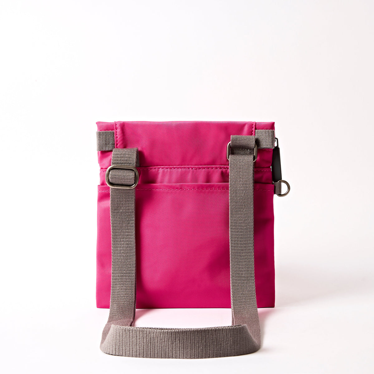 ROKA London - Stratford S crossbody-väska #Färg_Granita_Red