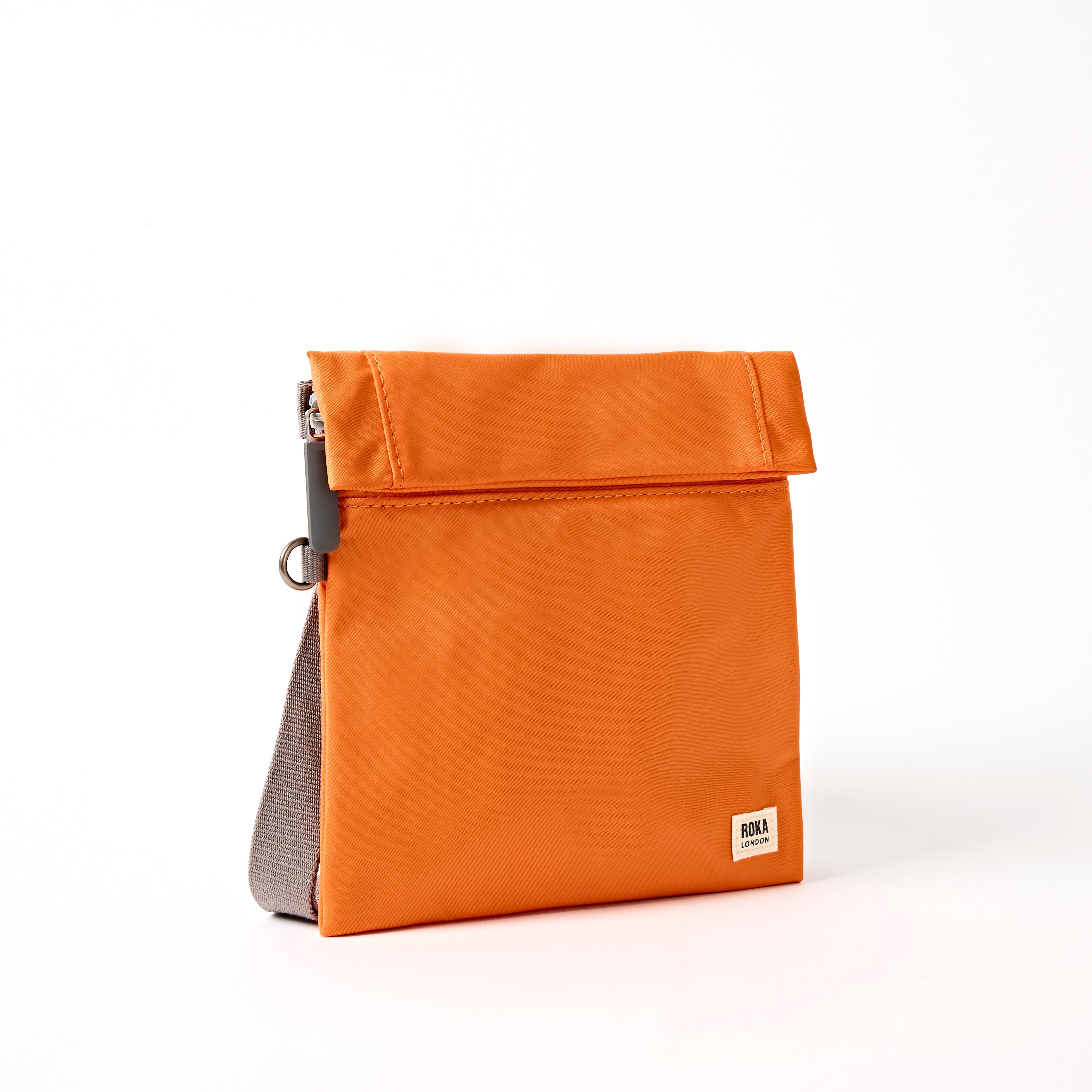ROKA London - Stratford S crossbody-väska #Färg_Jaffa_Orange