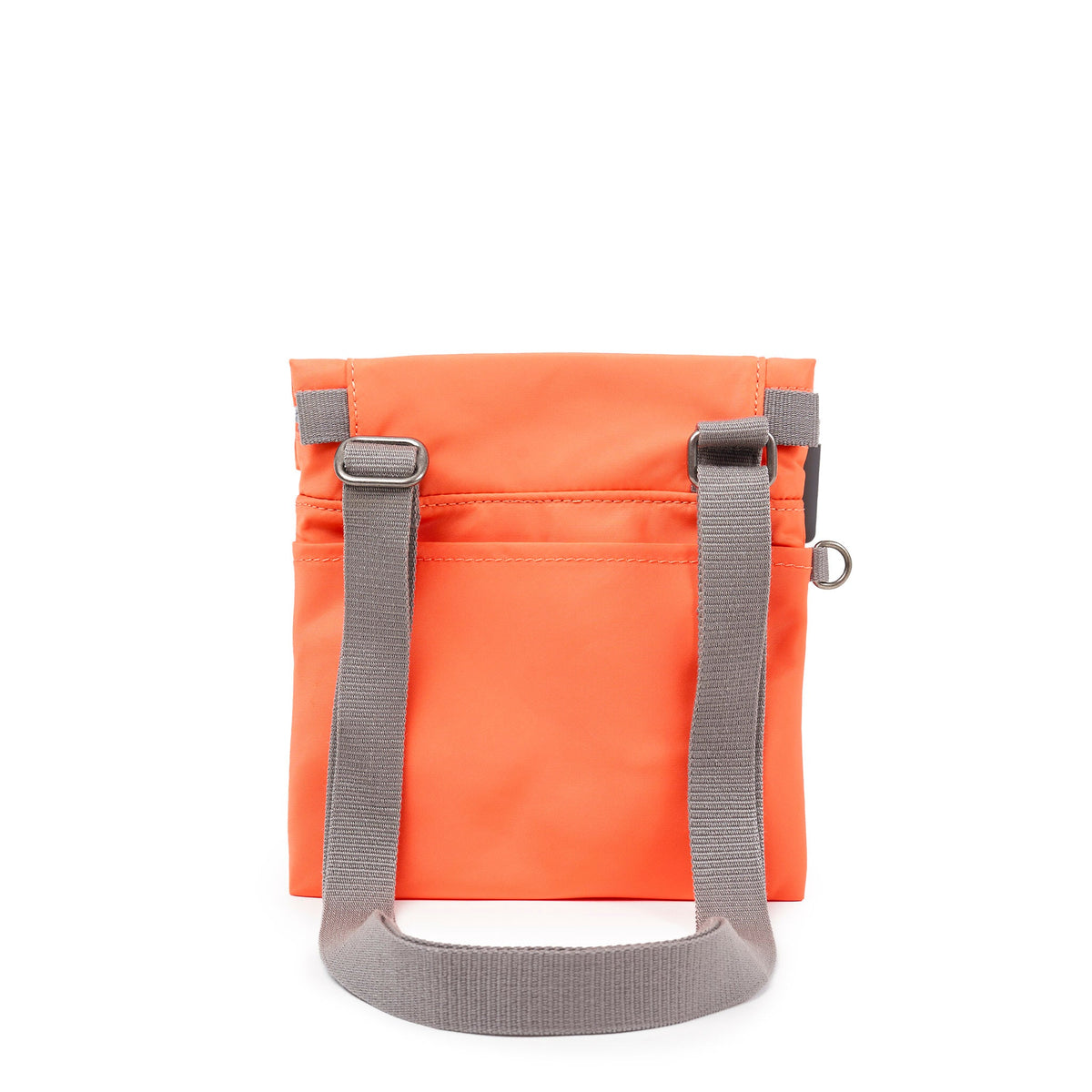 ROKA London - Stratford S crossbody-väska #Färg_Firecracker