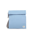 ROKA London - Stratford S crossbody-väska #Färg_Retro_Blue